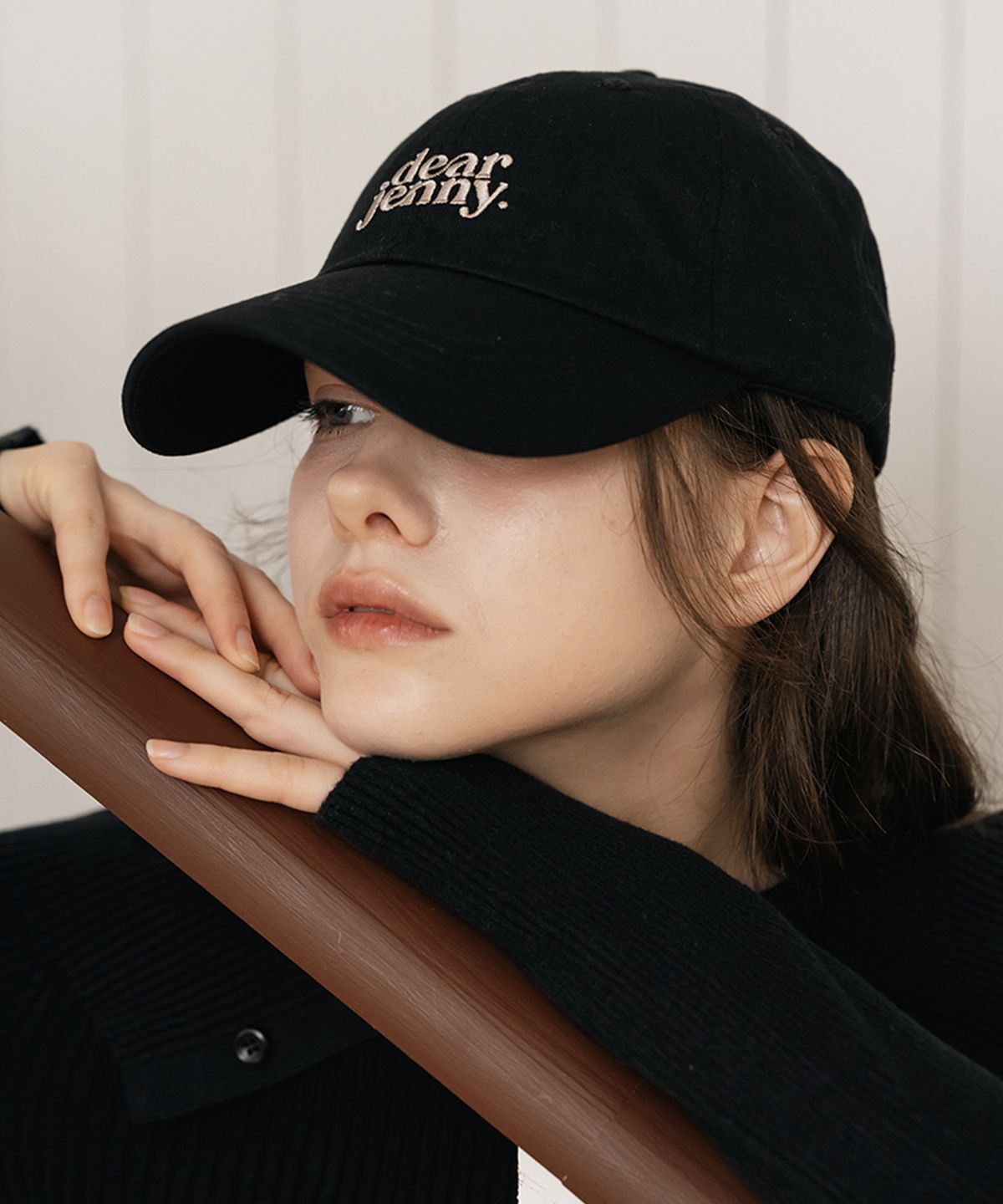 터치소울(TOUCHSOUL) 디어제니 레터링 로고 볼캡 (BLACK)