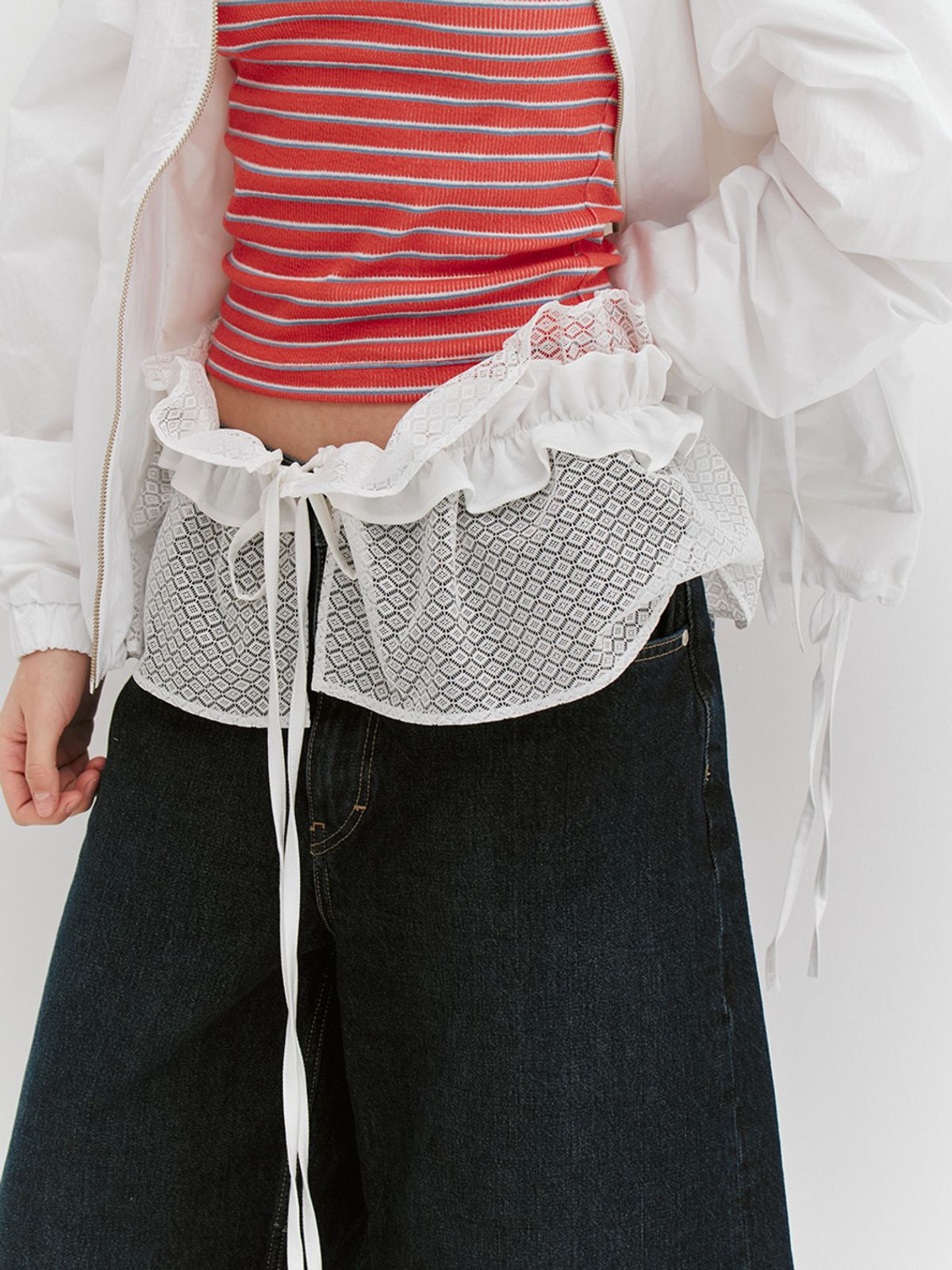 민더리(MEENDERI) LACE SHIRRING WRAP SKIRT - WHITE