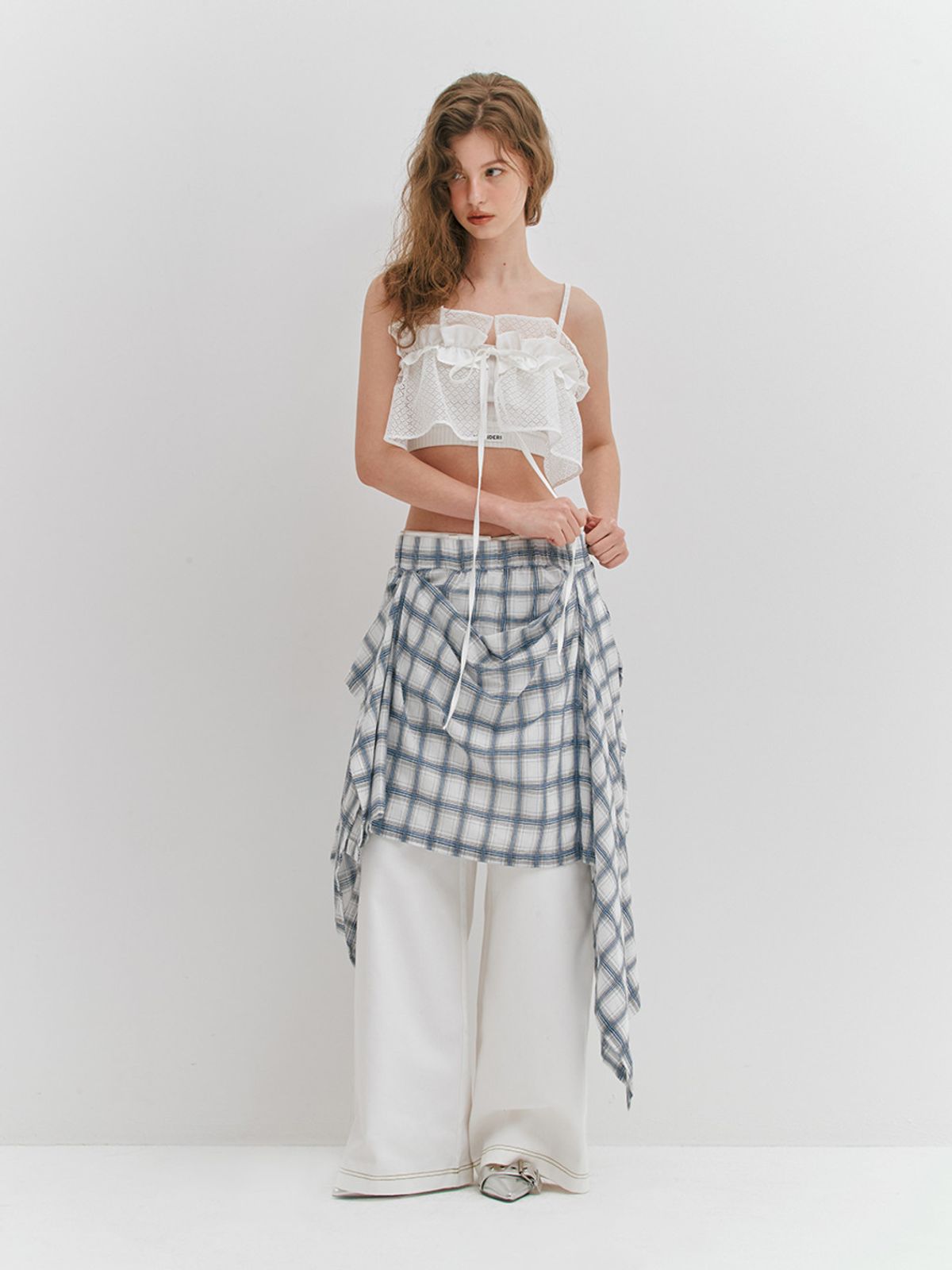 민더리(MEENDERI) CHECK DRAPED LONG SKIRT - WHITE