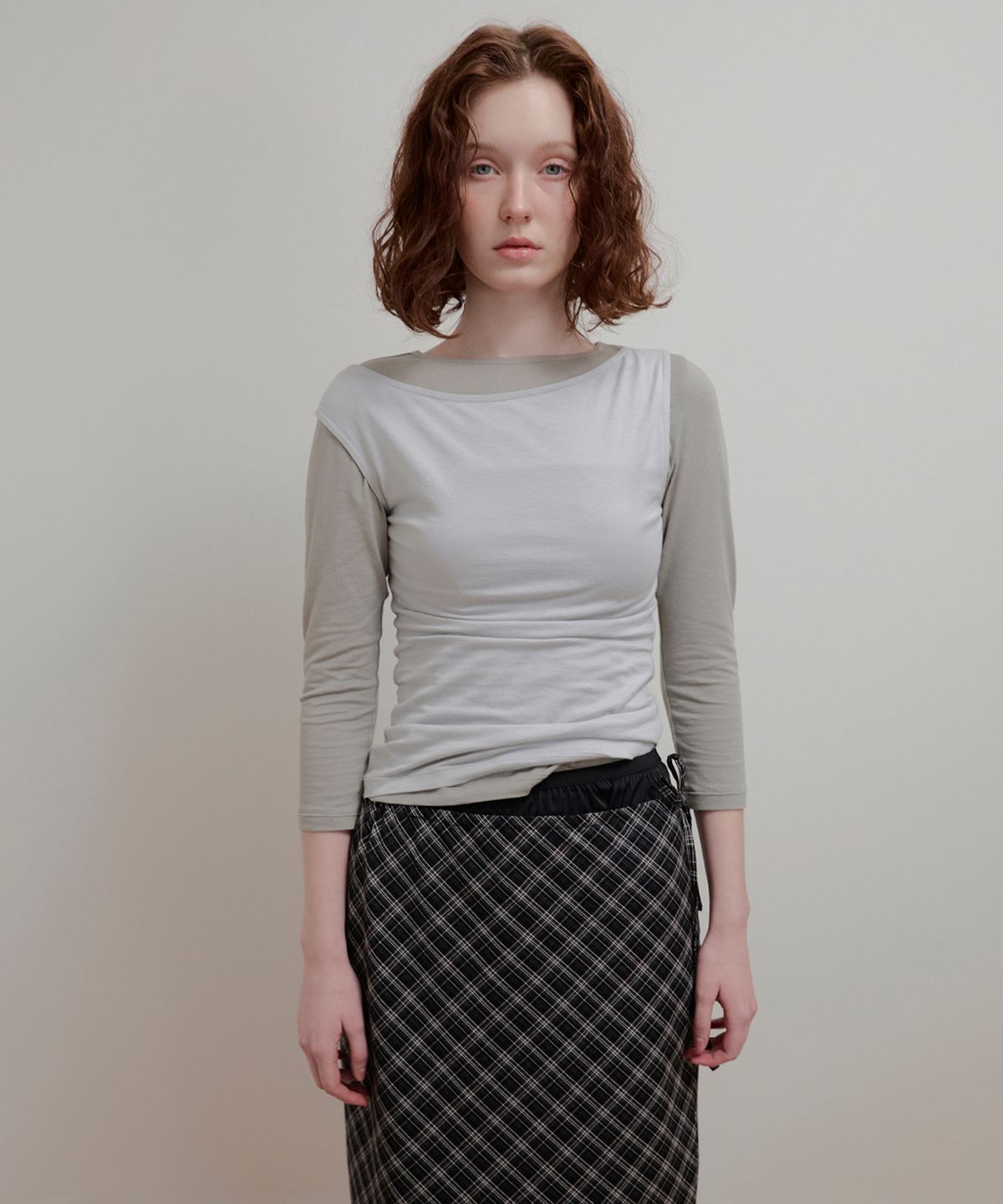 아옵트(AOPT) MODAL UNBALANCE SLEEVELESS TOP - GRAYISH BLUE