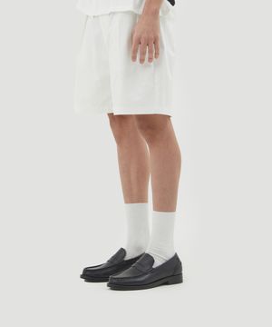 투 턱 하프팬츠 (화이트)