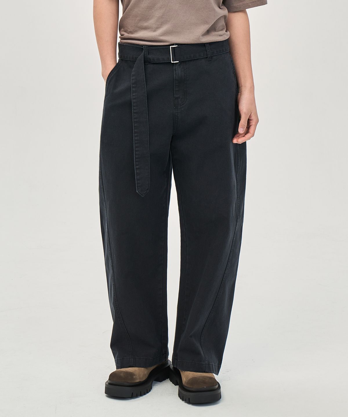 MUSINSA PRAIRIE Washed Curving Belt Pants (BLACK)