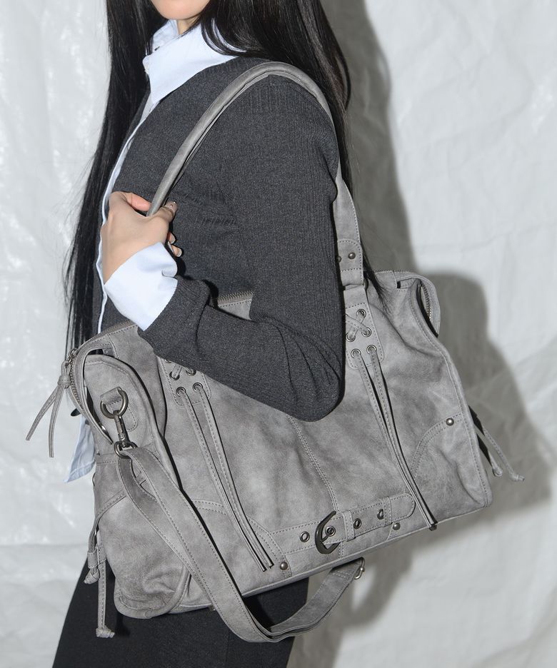 벨티드 워싱 레더백 (GRAY) F25QE990