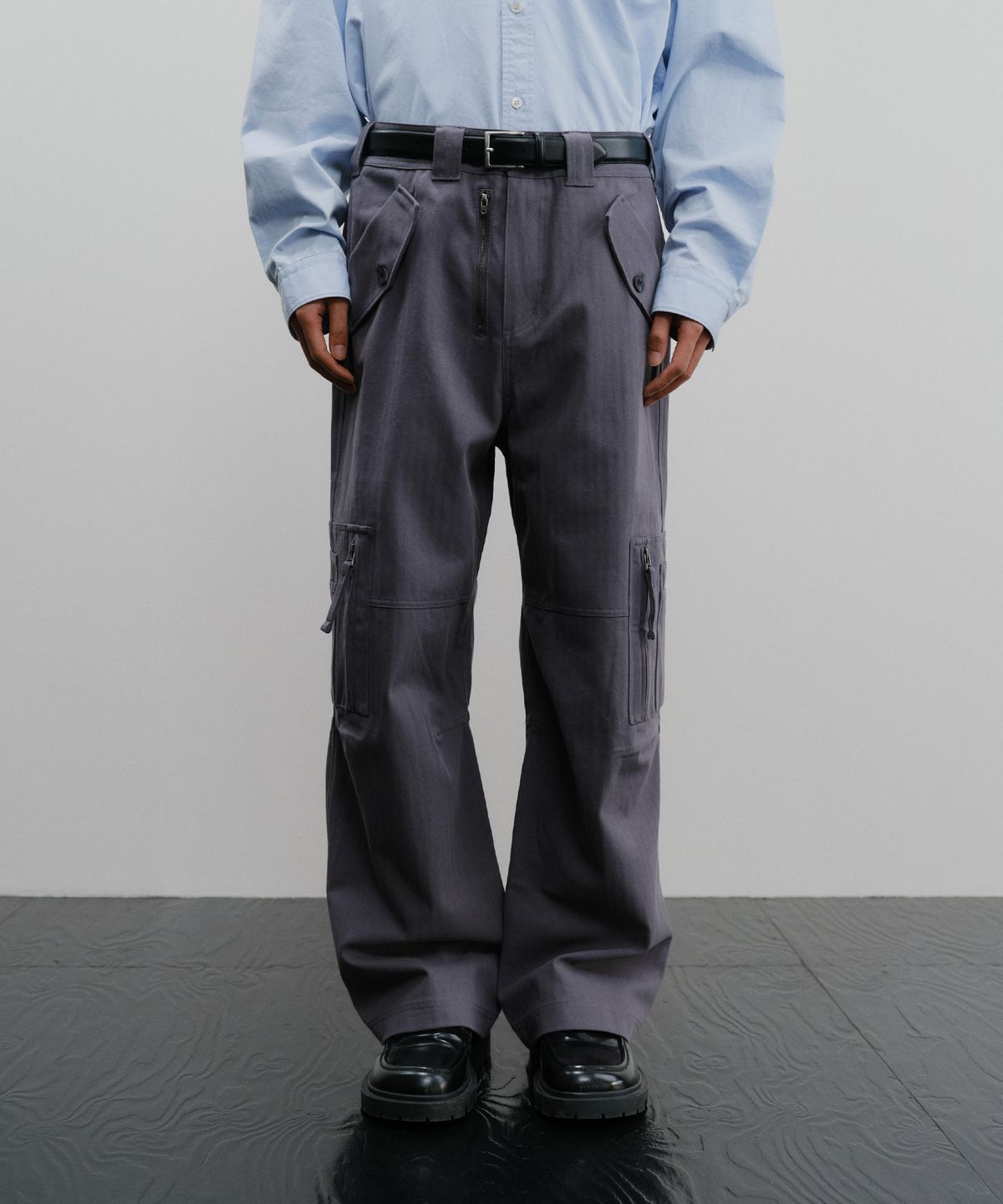 이에이(IEY) DOMINIC CARGO PANTS Grey Blue