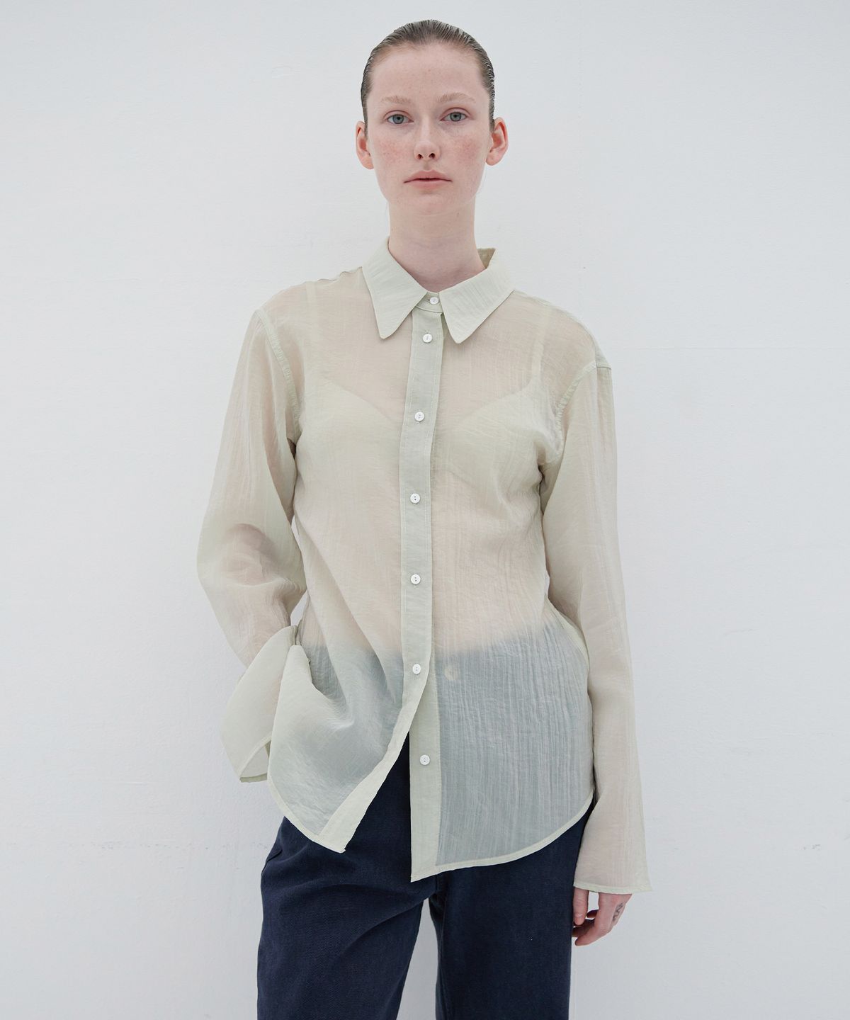 르바(LEVAR) Glow See-through Slim Shirt - Ice Mint