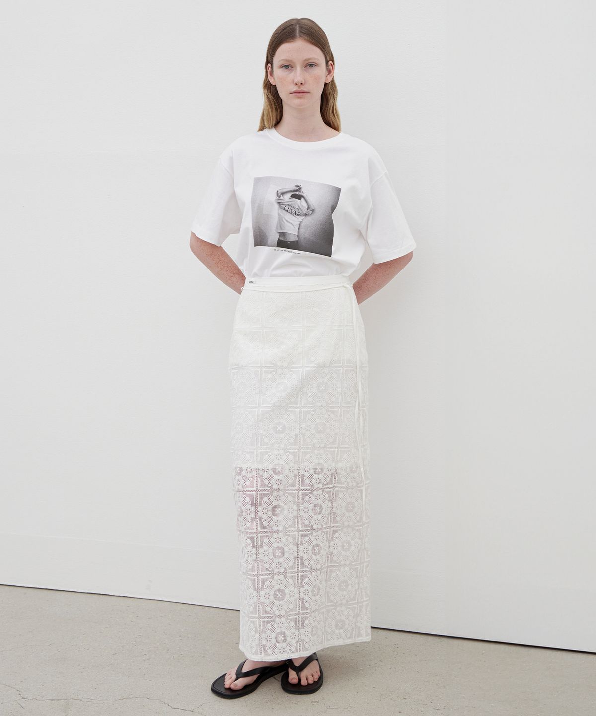 르바(LEVAR) Crochet Lace Skirt - Off White