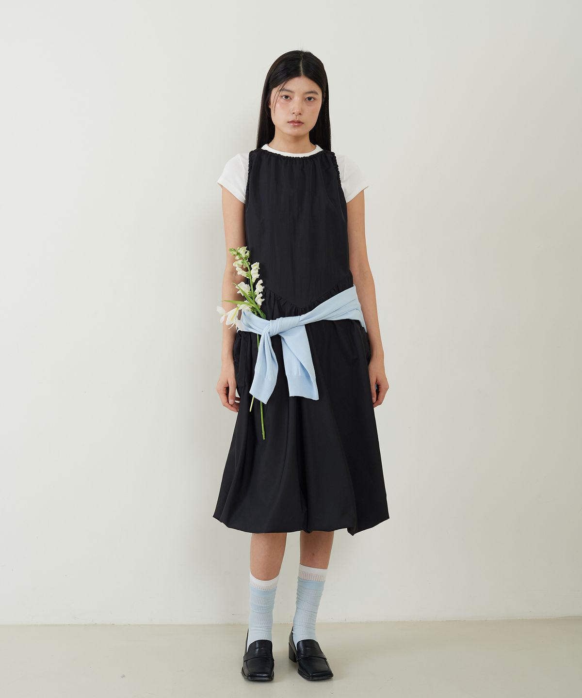 프롬웨얼(FROMWHERE) Balloon Sleeveless Dress Black