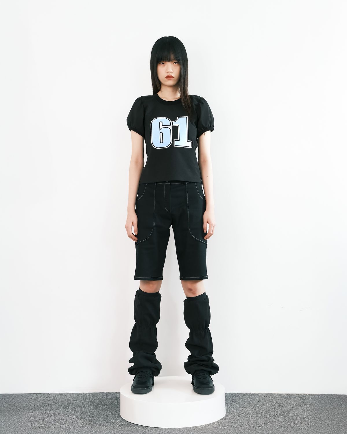 에키에타(EKIETA) Quaint Pants in Black
