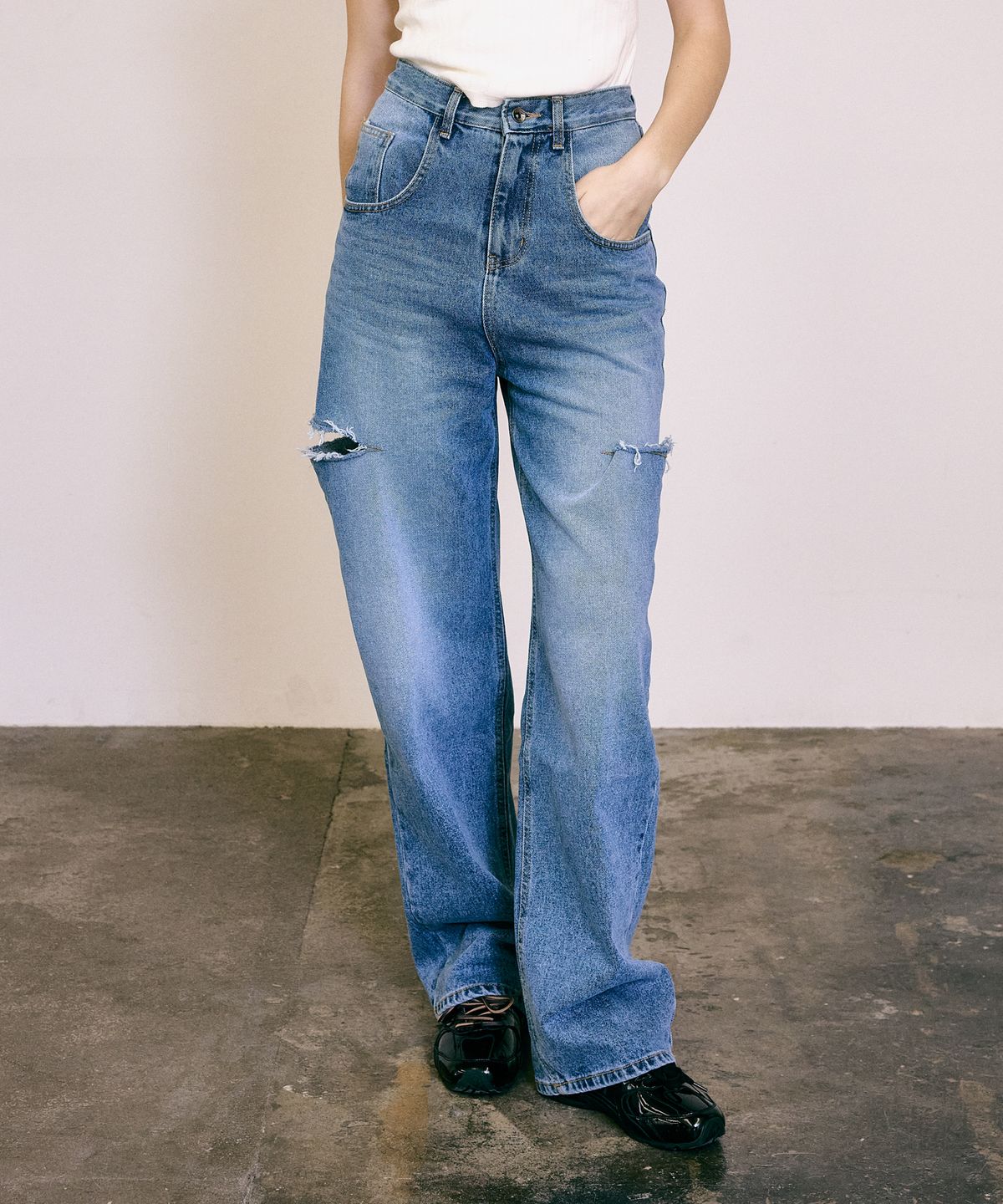 포베레(FOVERE) Loa denim pants blue