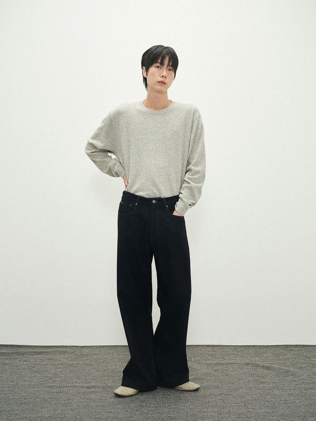 포커페이스(POKERFACE) FARASHA CASHMERE CREW NECK KNIT LIGHT GREY