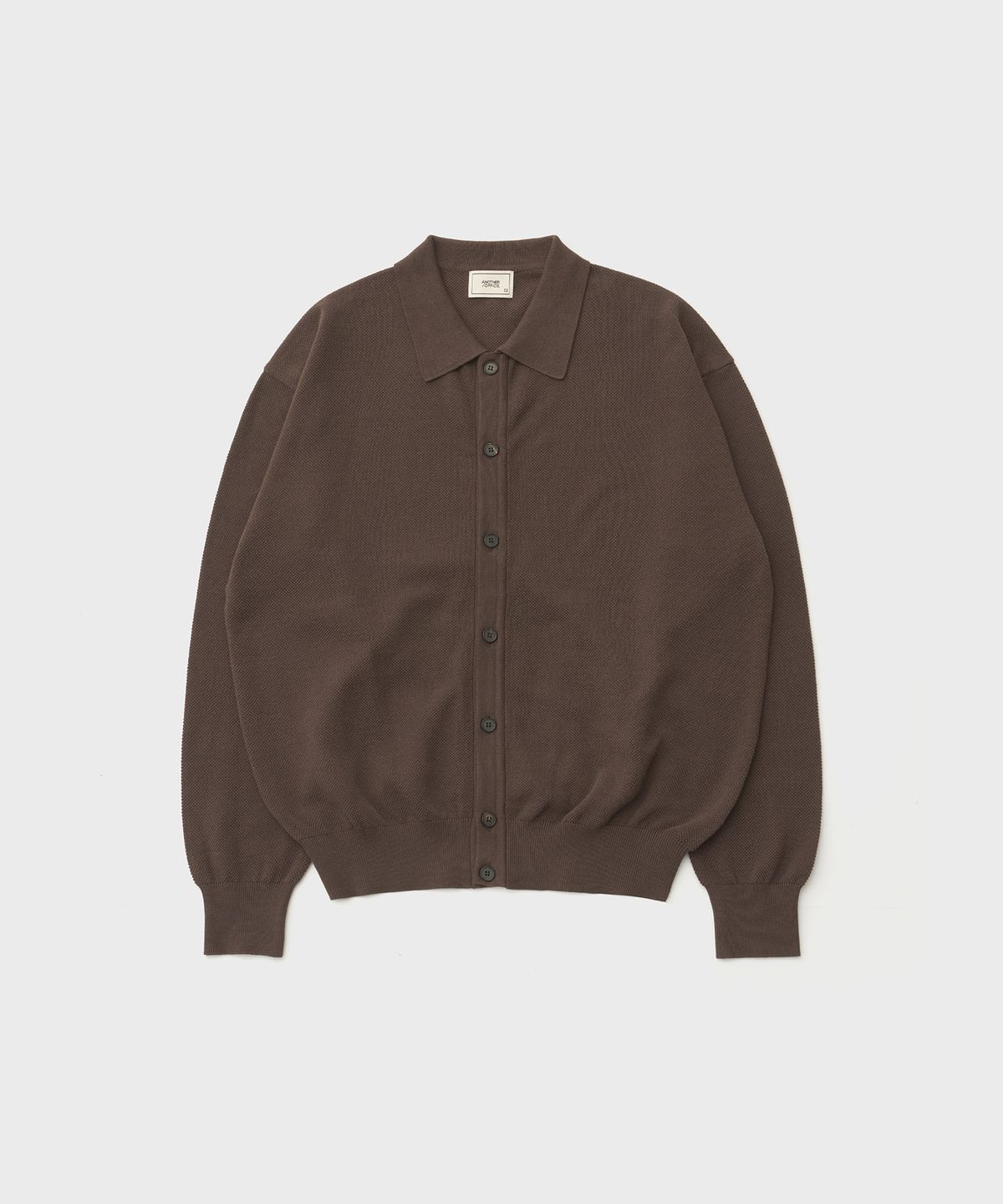 어나더 오피스(ANOTHER OFFICE) Moss Stitch Polo Cardigan (Mild Brown)