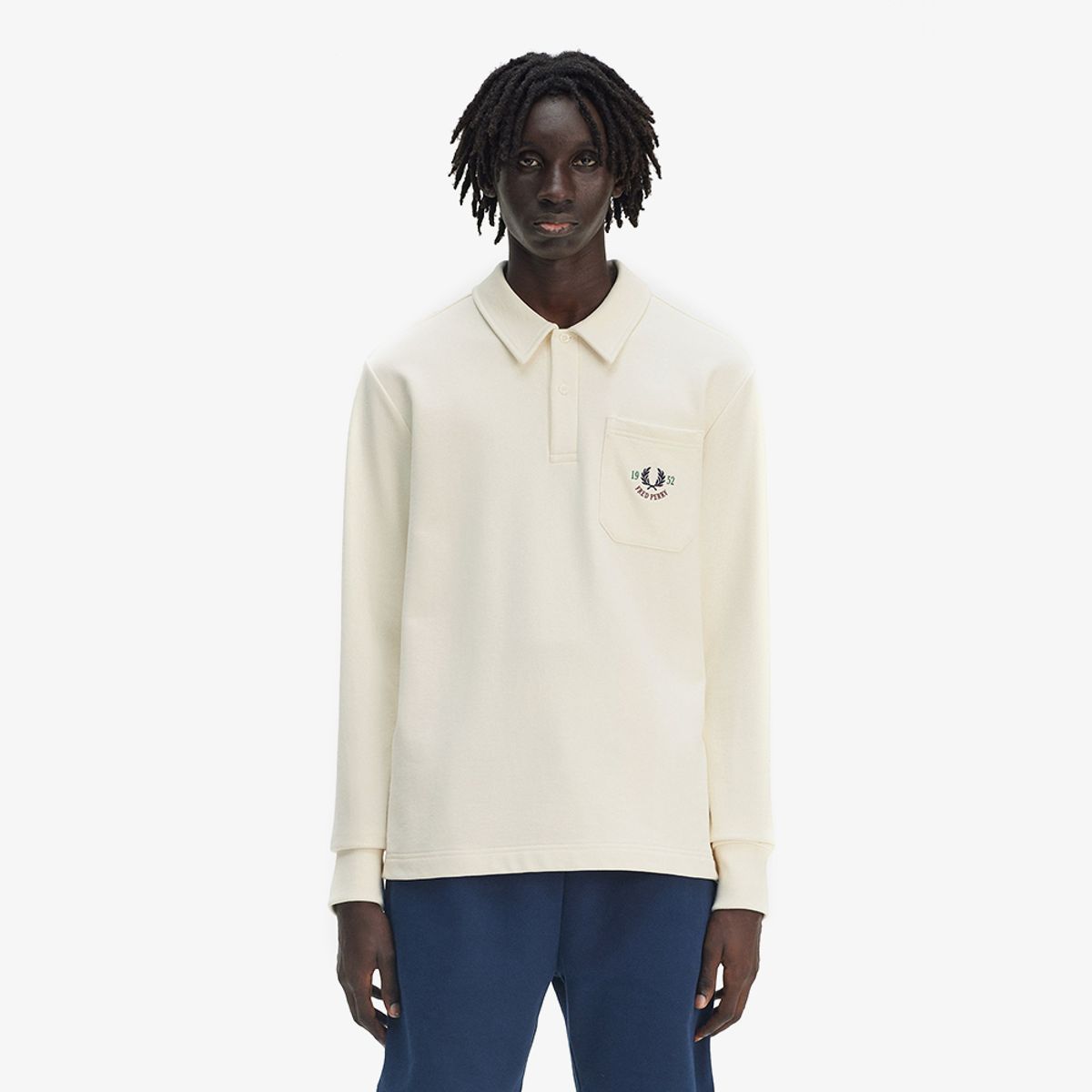 프레드페리(FRED PERRY) [Clubhouse] 엠브로이더드 챔피언 칼라 스웻셔츠 - 에크루 AFPM2519846-560
