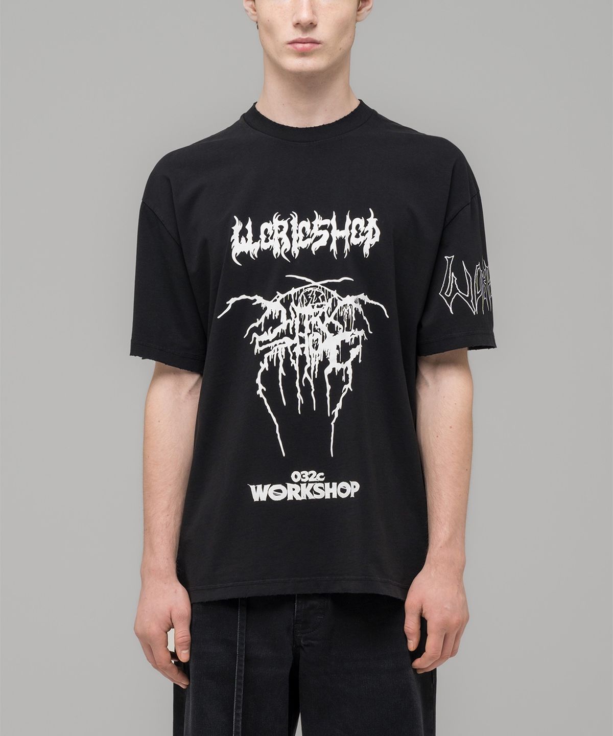 032씨(032C) (U) 아머 티셔츠 FADED BLACK ARMOUR T-SHIRT FADED BLACK