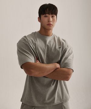 스몰로고 코튼 오버핏 티셔츠_2color