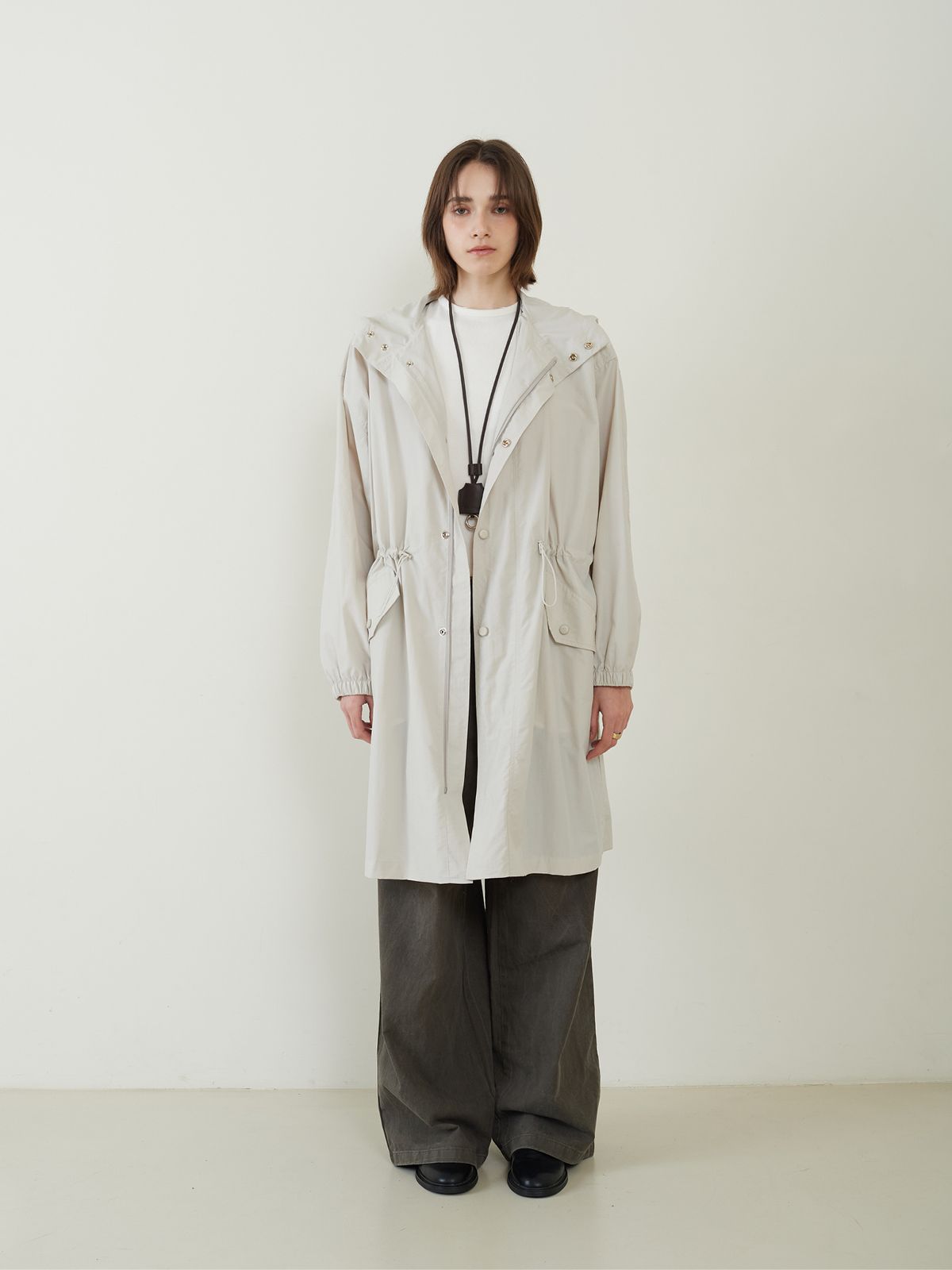 프롬웨얼(FROMWHERE) String Hoodie Half Coat Ash Cream