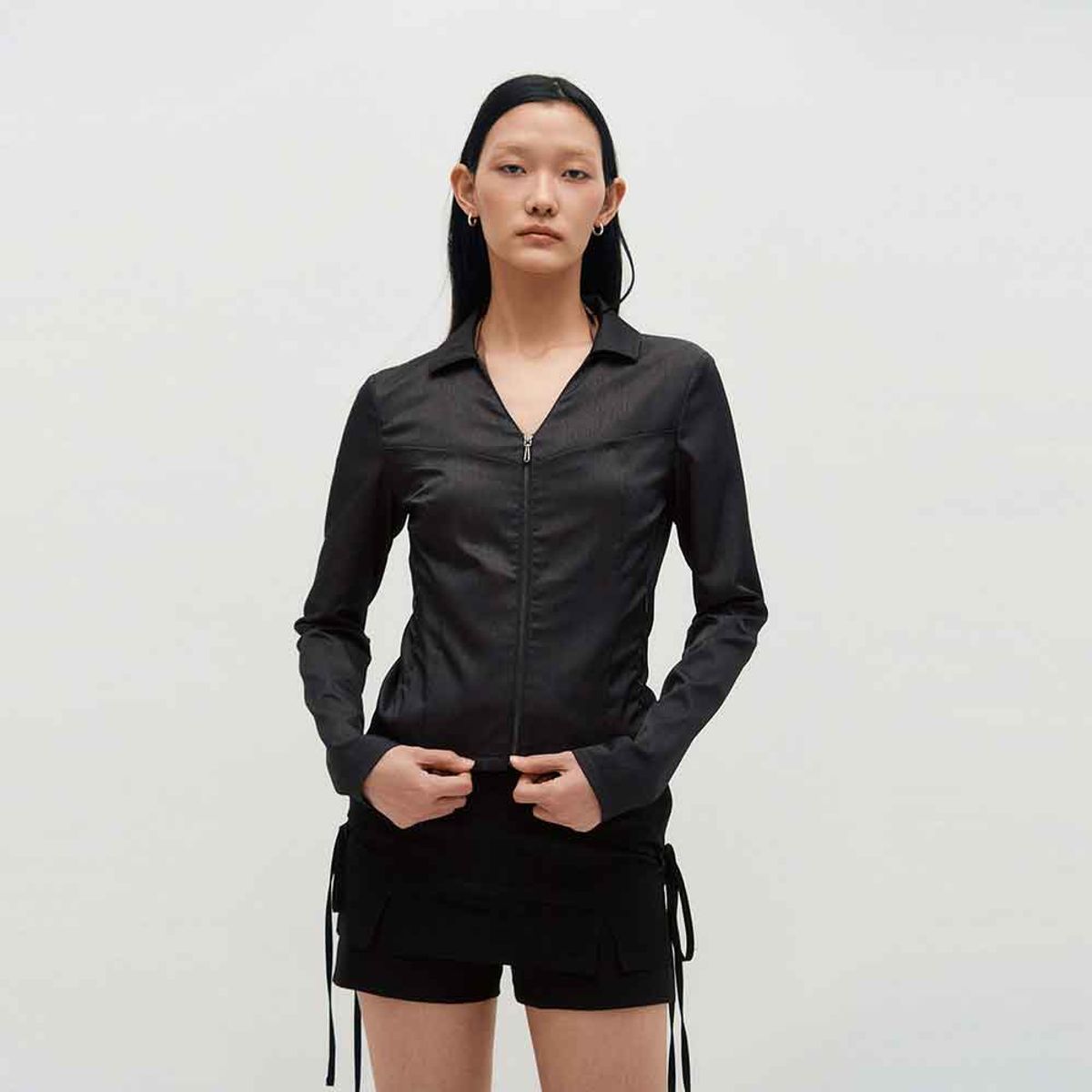 킴지수(KIMZISU) V-Neck Sleek Zip-Up _ DARK GREY