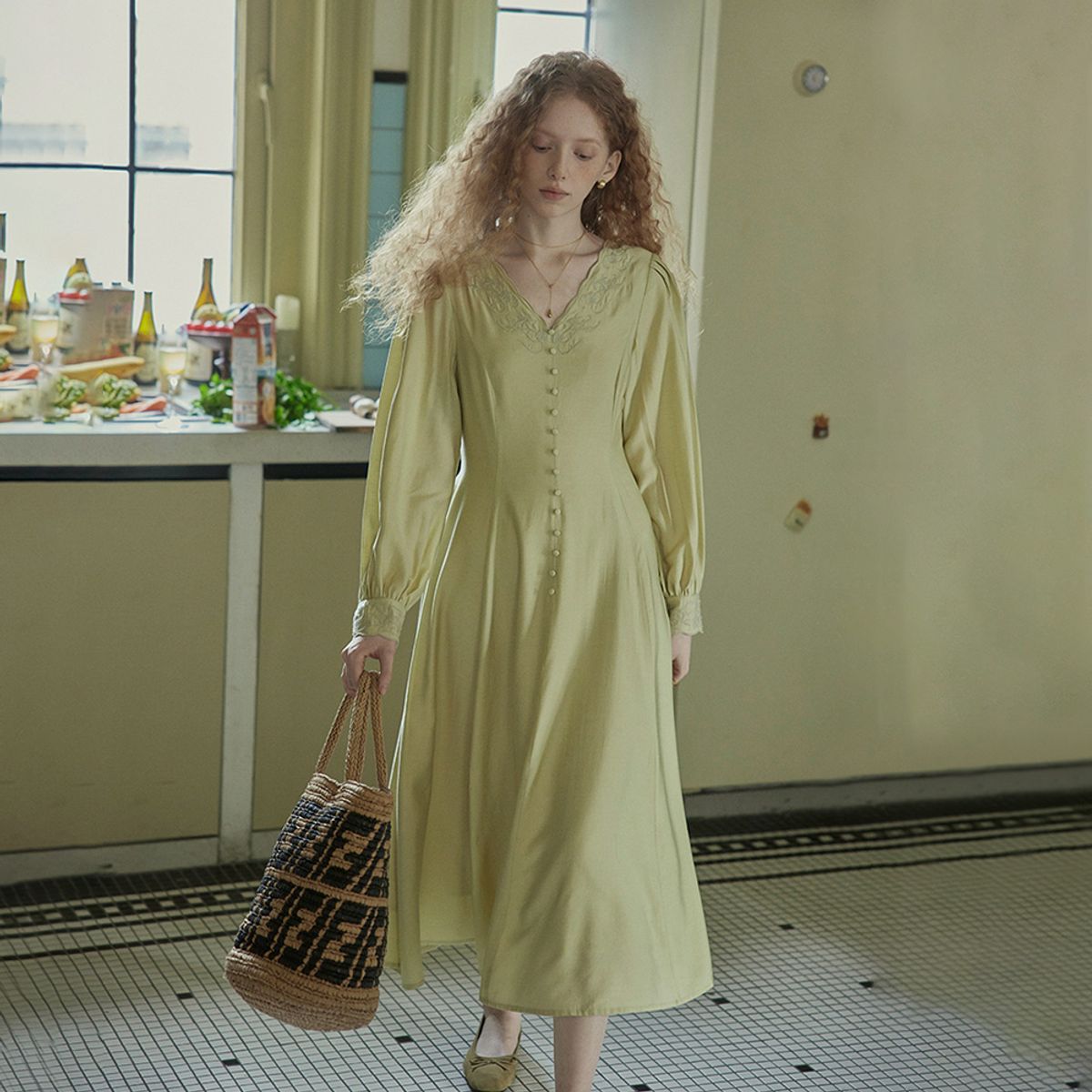 프라우드 마리(PROUD MARY) PM_Embroidered v-neck dress