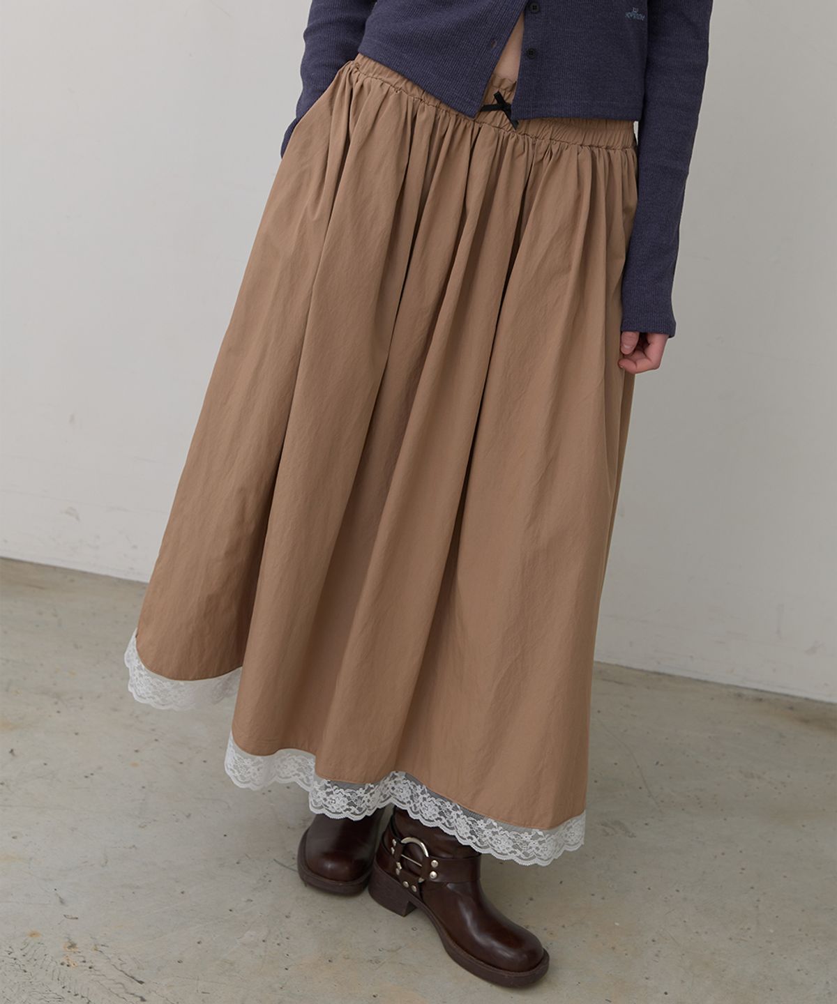 320쇼룸(320SHOWROOM) Chloé Lace Banding Midi Skirt Brown