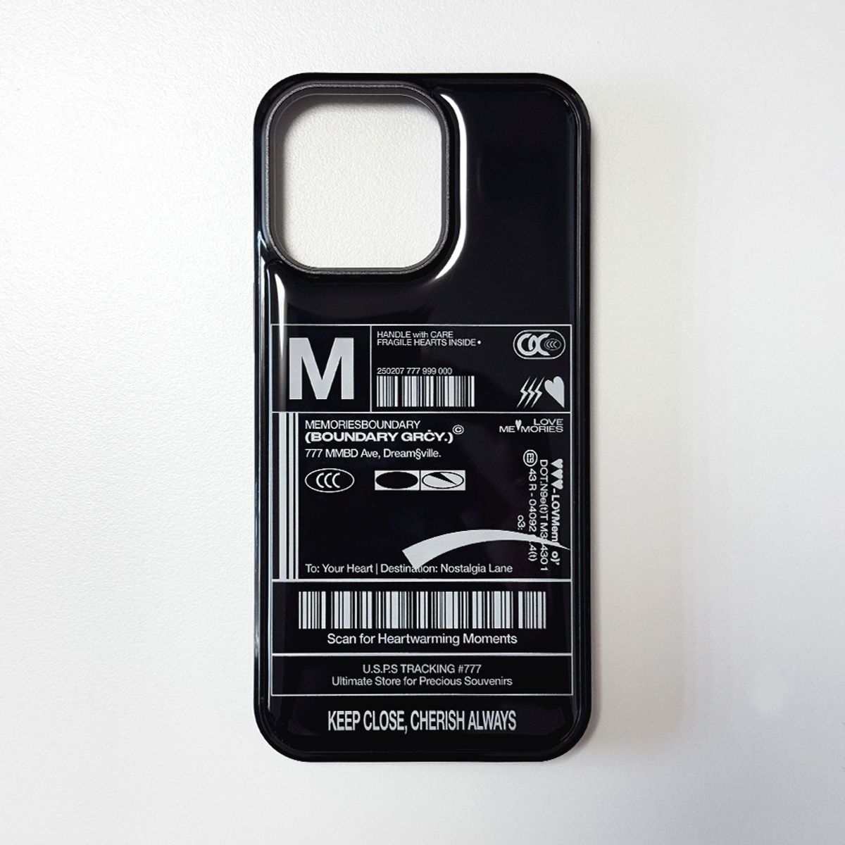 메모리즈바운더리(MEMORIESBOUNDARY) Fresh Love Delivery Label Phone Case (Epoxy-BK)