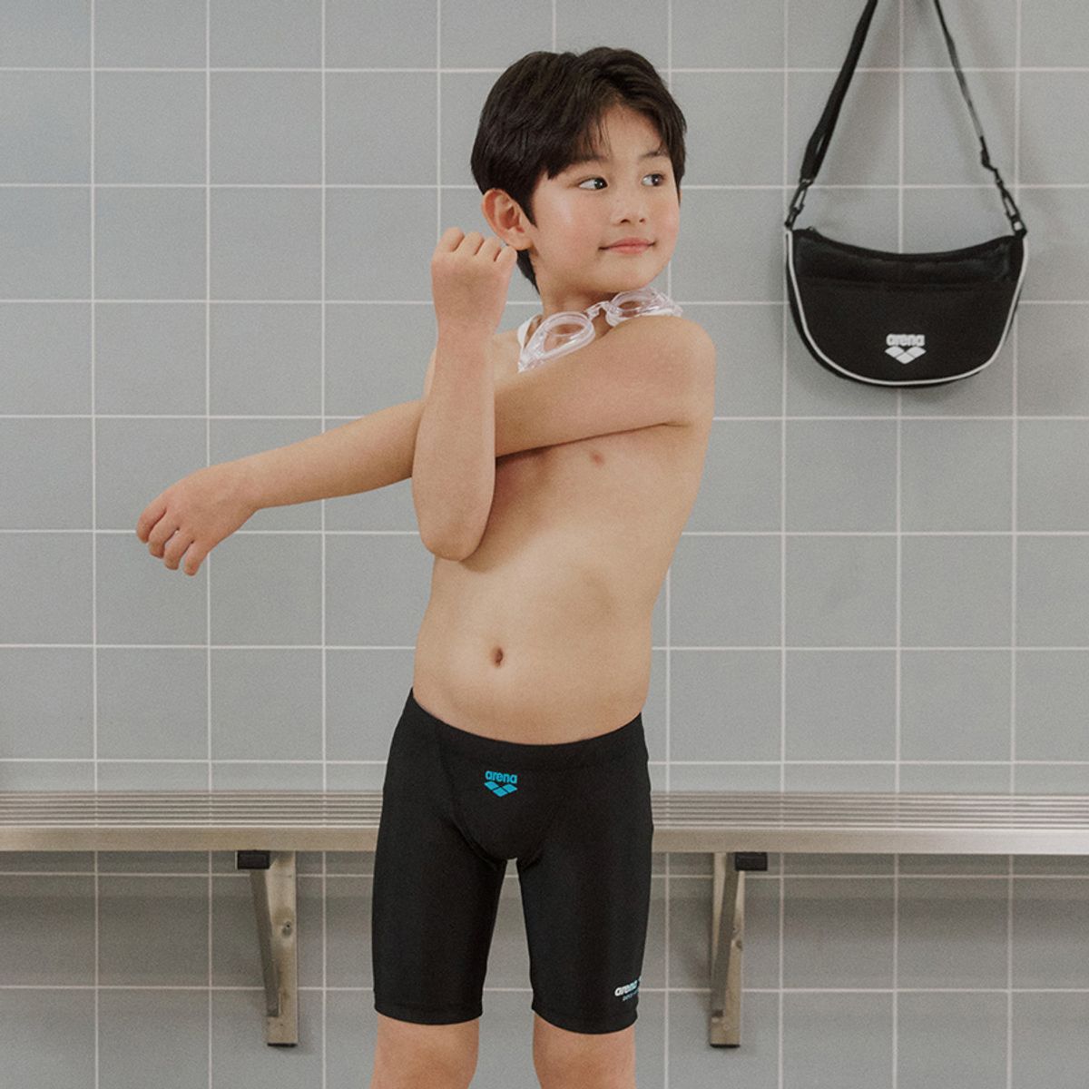 아레나 키즈(ARENA KIDS) 킥앤풀 남아동 4부 키트 A5SB1KB04BLK