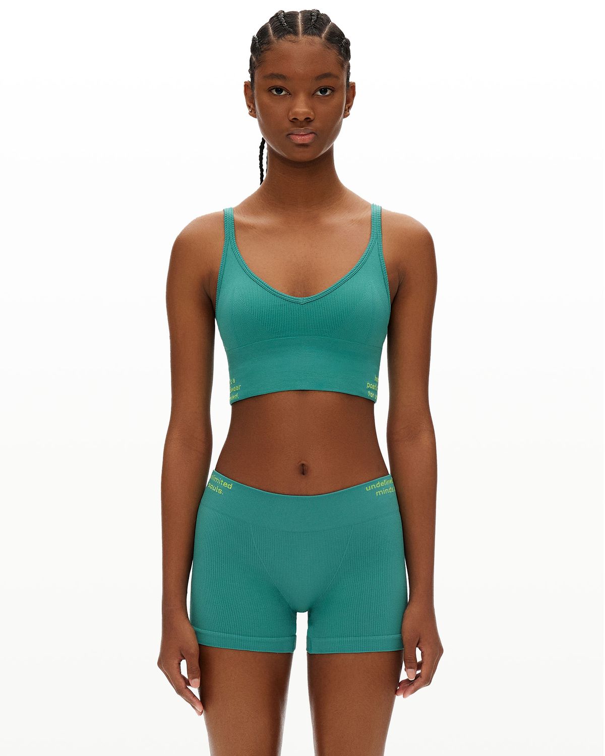 후포(HOOPOE) lettering bralette_porcelain green