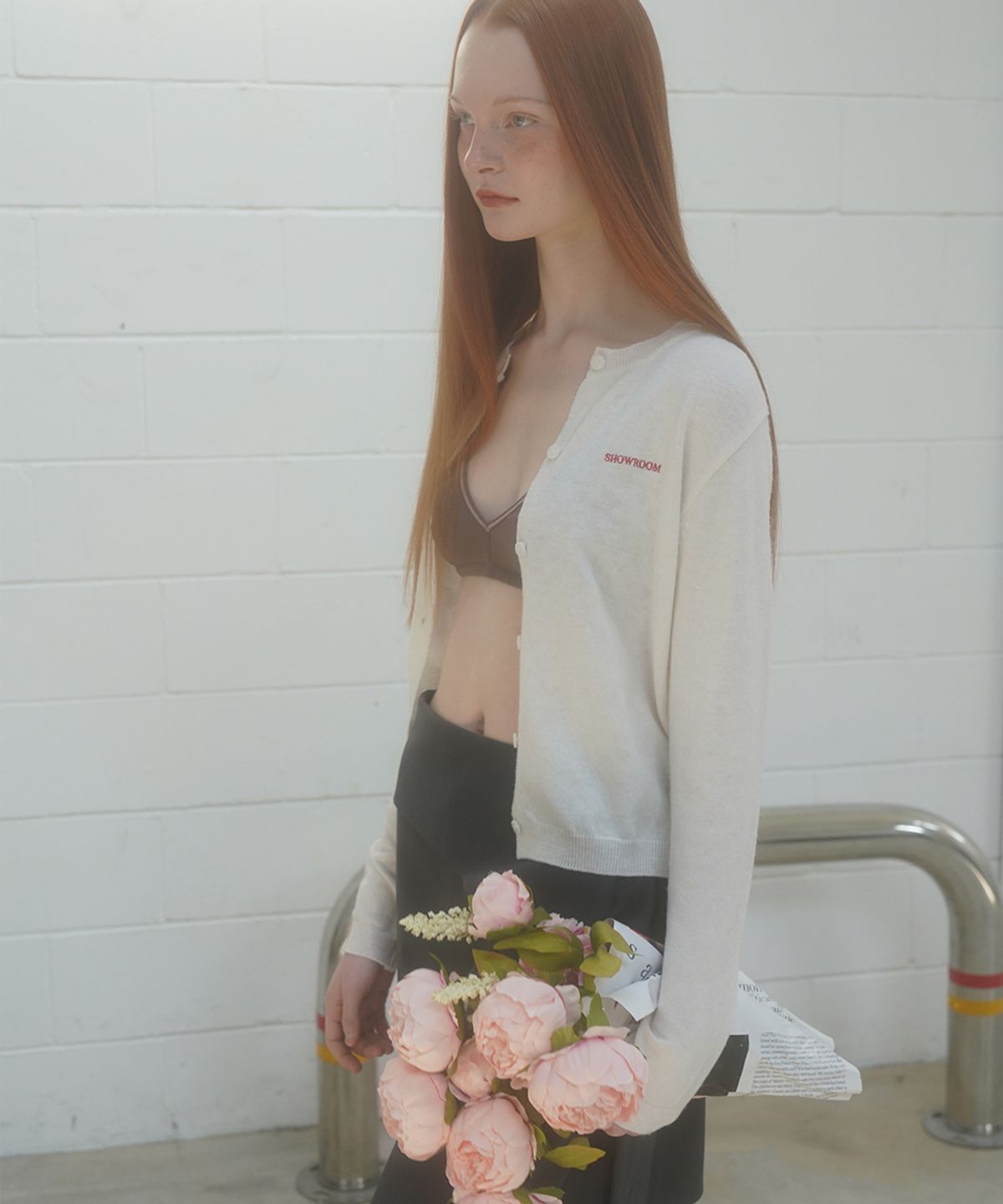 320쇼룸(320SHOWROOM) Logo Embroidery Wool Cashmere Blend Cardigan Ivory