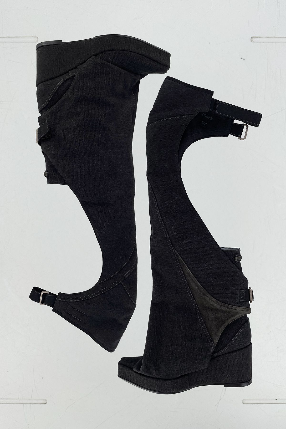 포트리스(4TRESS) PADDED LAYERING KNEE-HIGH BOOTS 01 BLACK