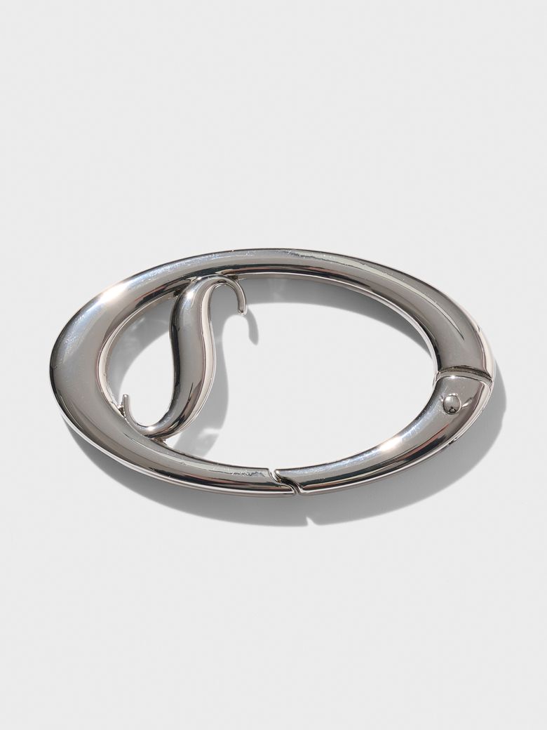 SIGNATURE CARABINER