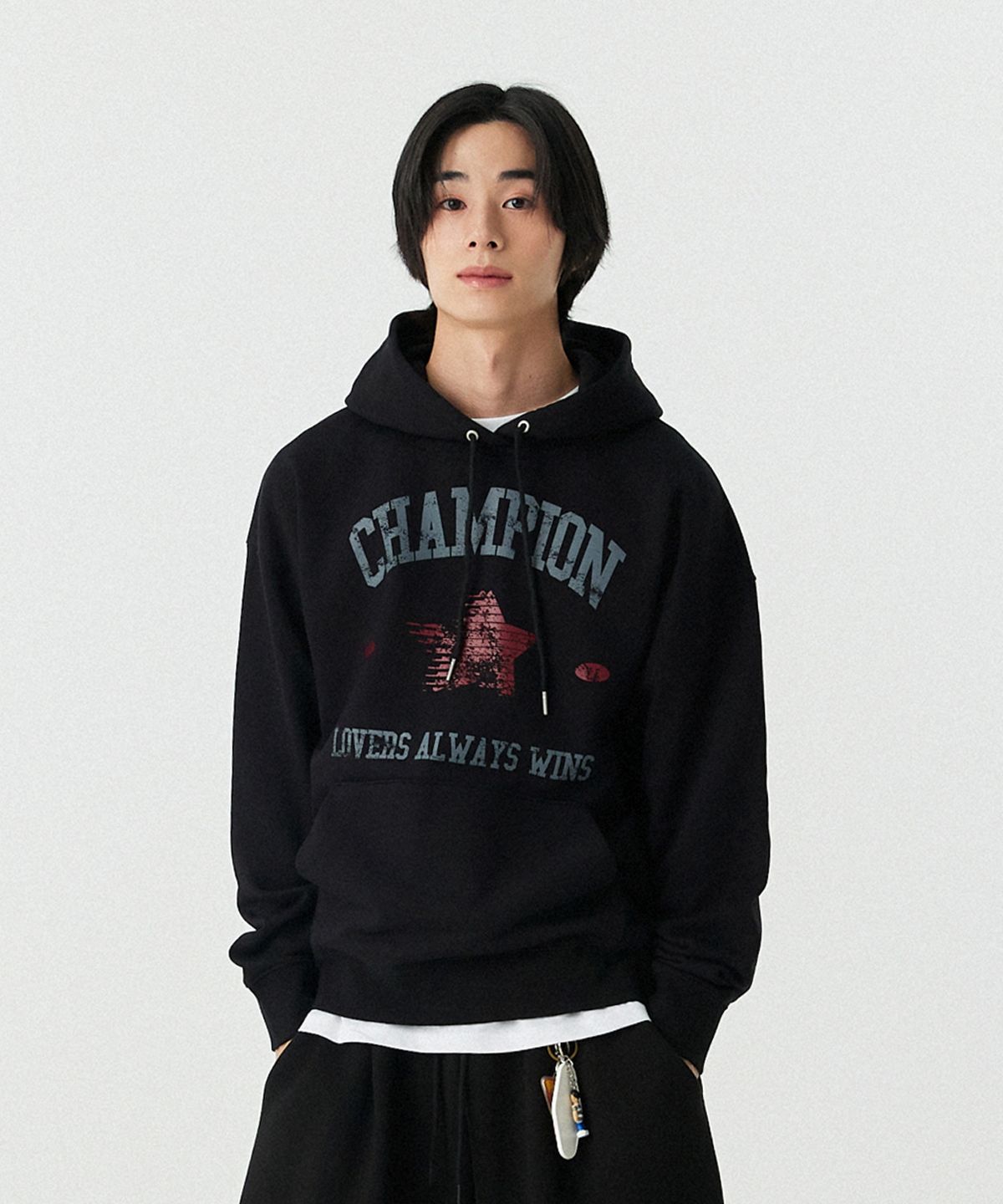 스탠즈(STENDS) [M~4XL] 챔피온 러버스 후드티_블랙