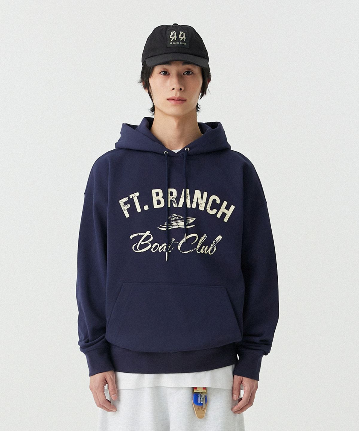 스탠즈(STENDS) [M~4XL] 보트 클럽 후드티_네이비