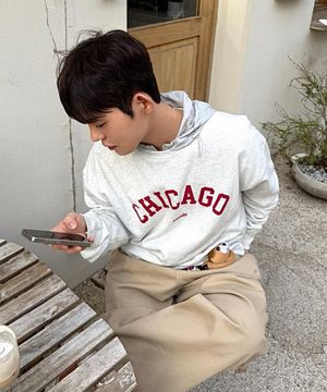 [M~4XL] 시티 그래픽 맨투맨_화이트 멜란지 (시카고)