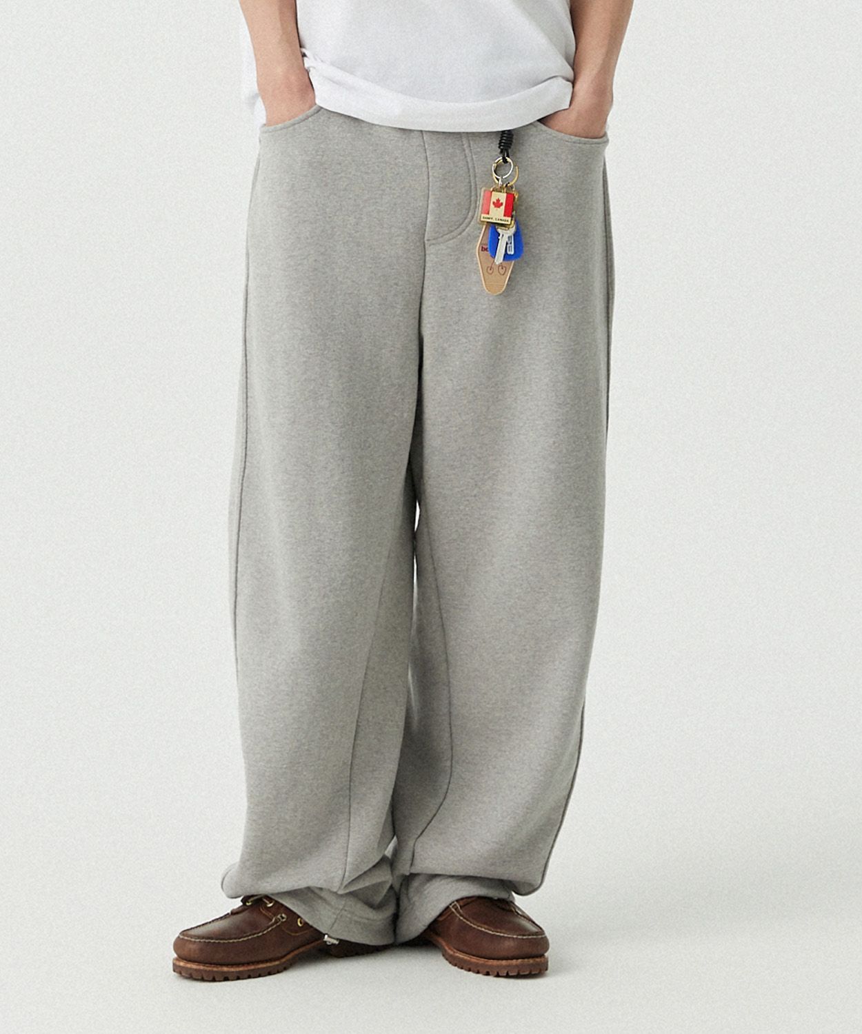 MUSINSA STENDS [M~4XL] Belt Loop Curved Sweatpants_Melange Gray