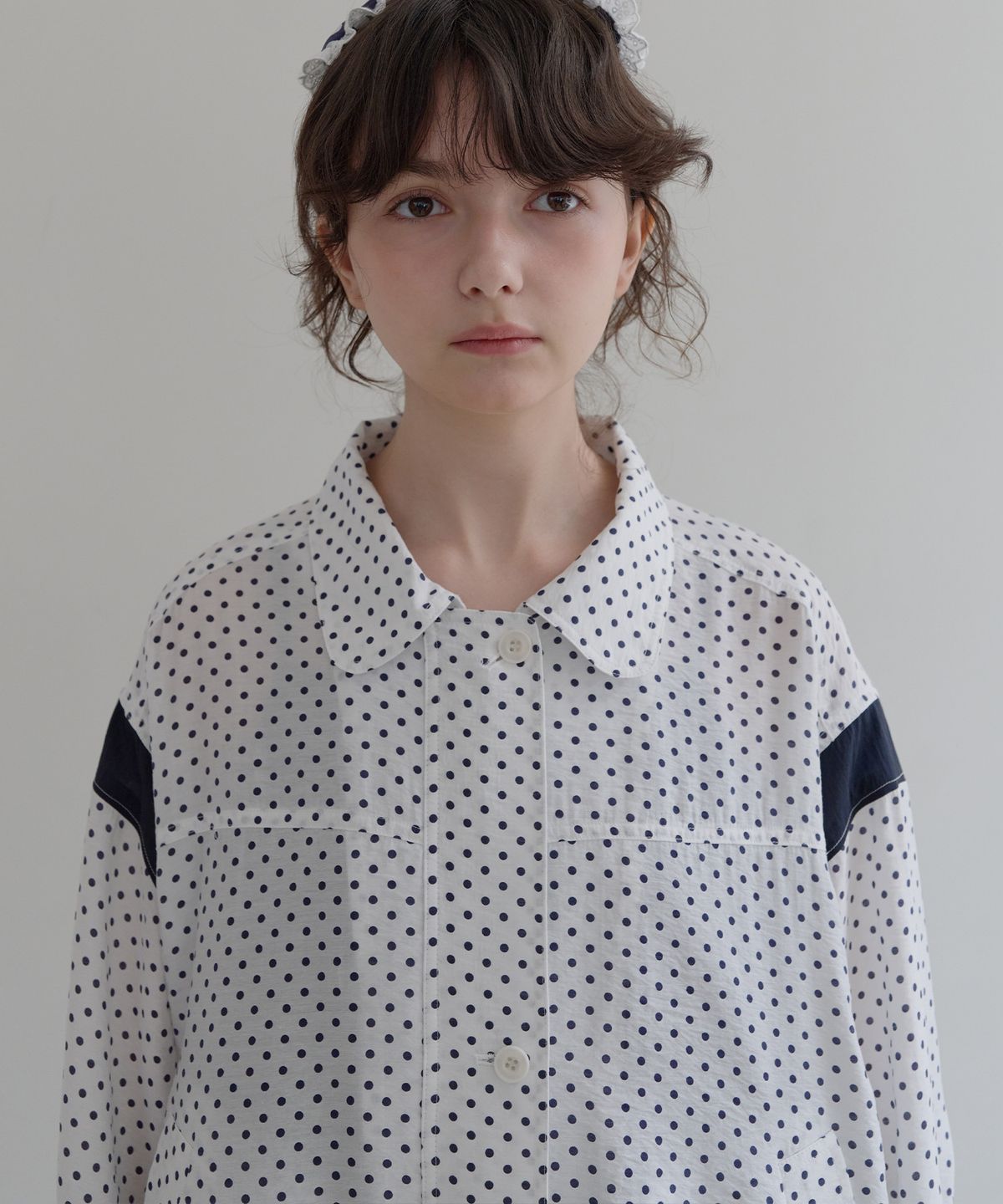 펀프롬펀(FUNFROMFUN) Dotted Blouson Jumper (White)