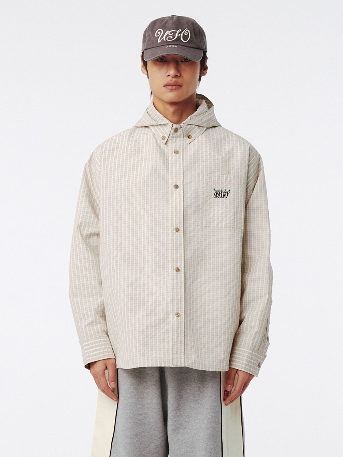 기준 맨(KIJUN MEN) Check Hoodie Shirt Ivory