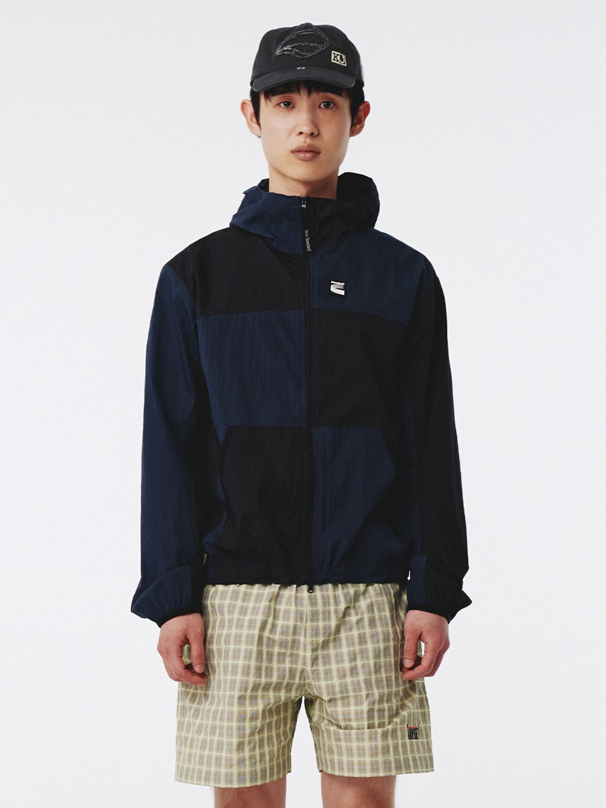 기준 맨(KIJUN MEN) Paneled Windbreaker Navy Black