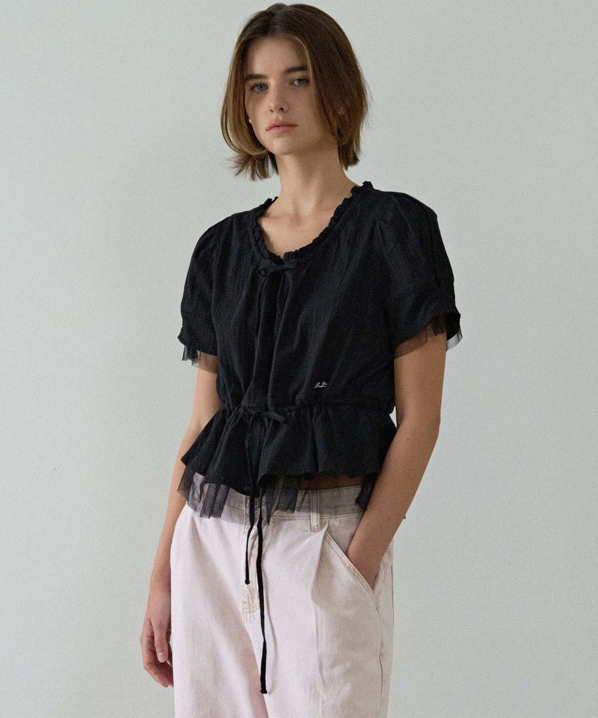 하우스 오브 폰드(HOUSE OF POND) Sheer Layered String Half Blouse_Black