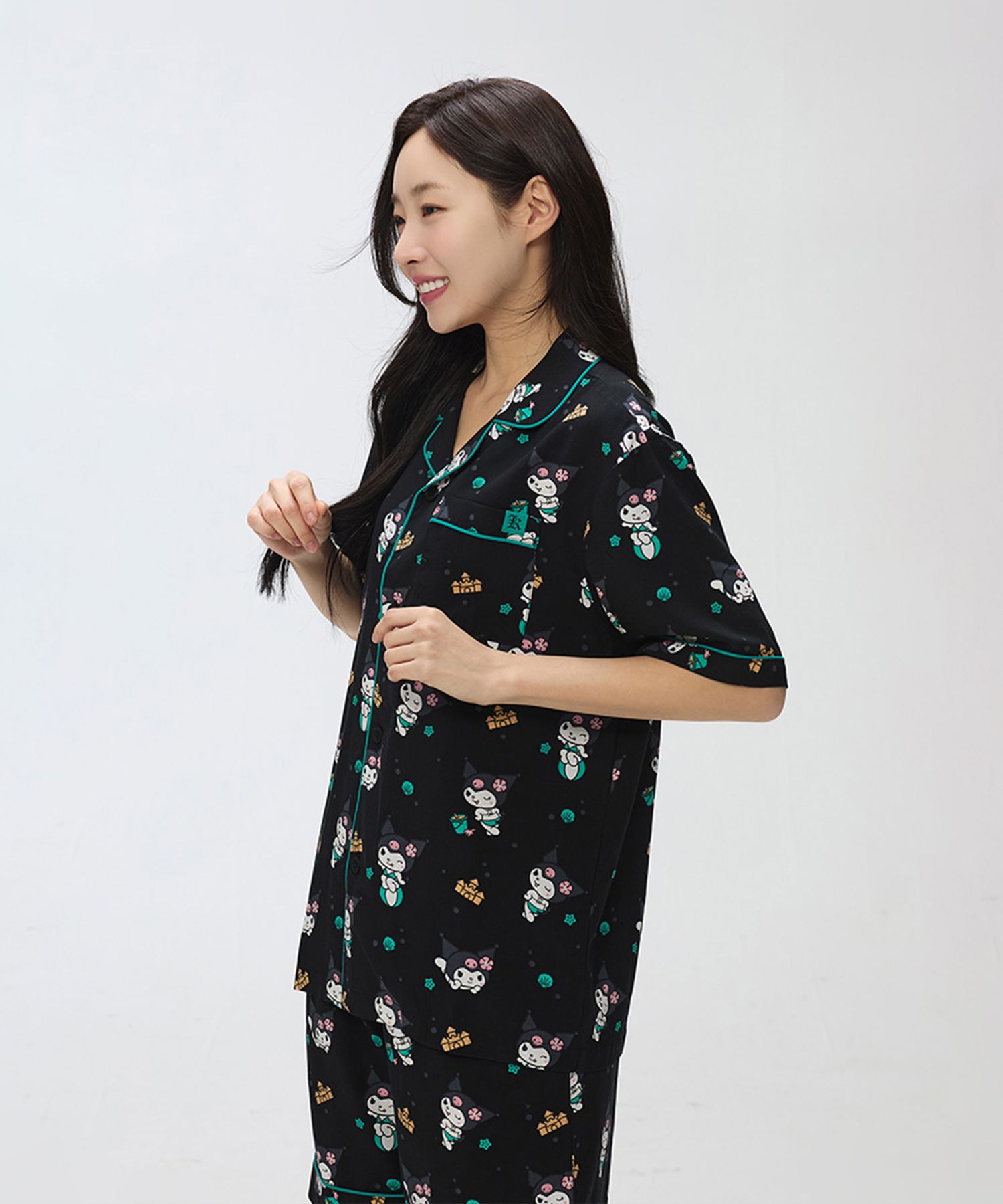 ★ SPAO★ Sanrio Characters Short Sleeve Pajamas BLACK SPPP SPAO x Sanrio Characters Short Sleeves Pajama Set Kuromi My