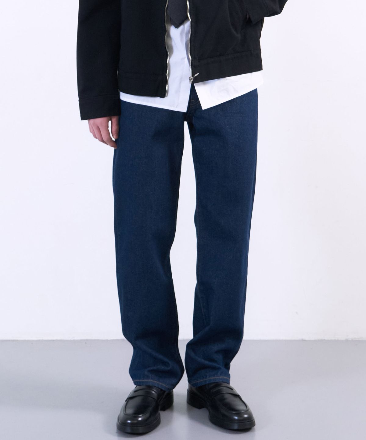 플랙(PLAC) MINIMAL O09 021 TAPERED ONE WASHING