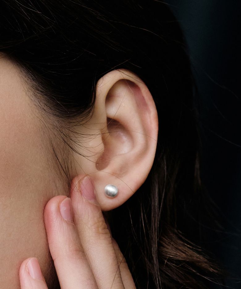 NP022 Matte Round Small Earrings