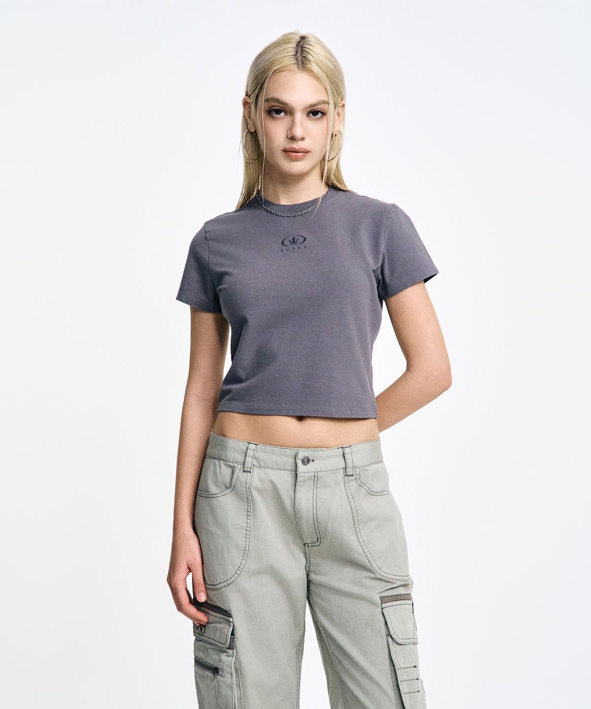수프라(SUPRA) 여성 서클 크라운 워싱 크롭 티셔츠(GRAY)