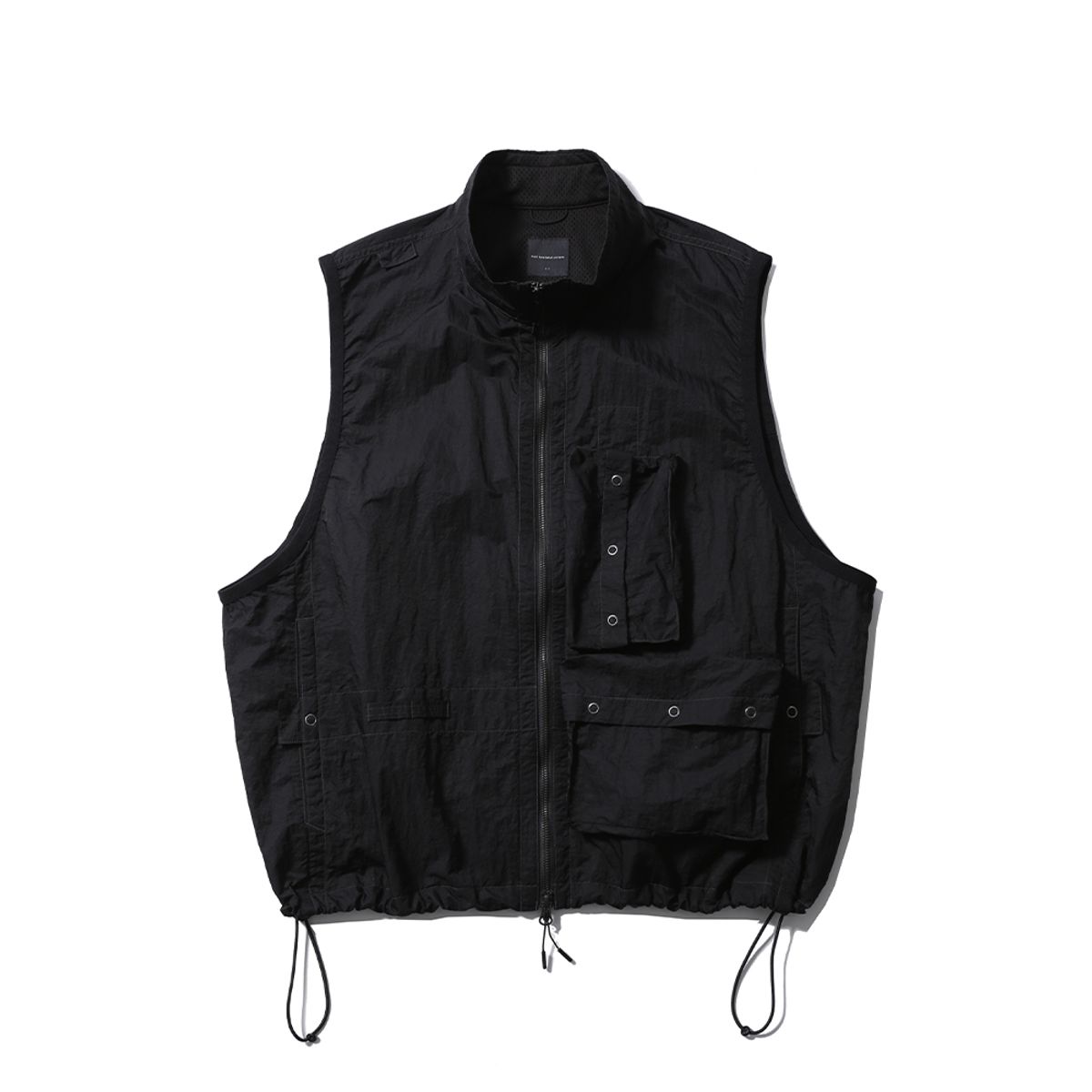 모이프(MOIF) [SS25] MULTI DEVICE VEST / BLACK
