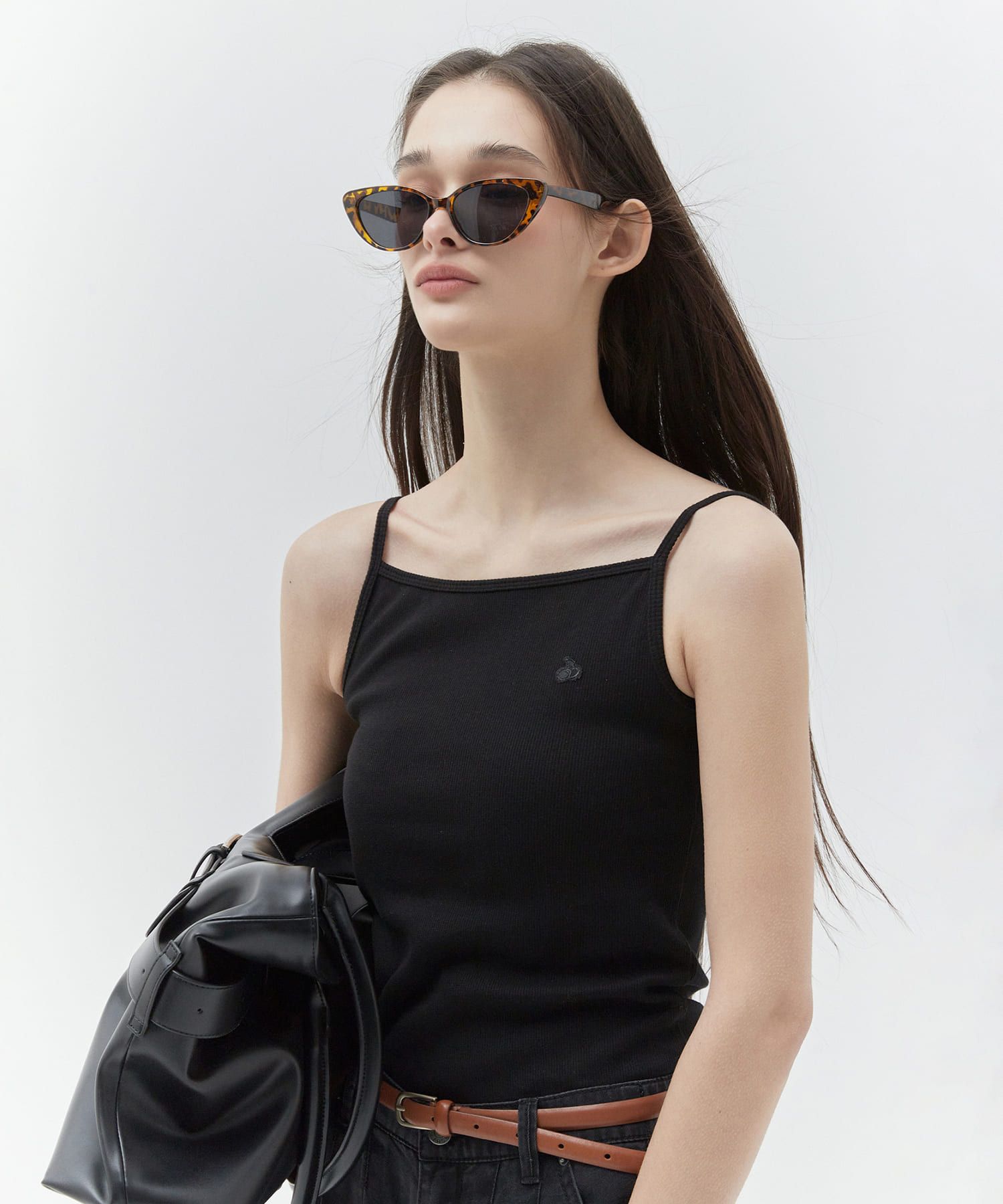 ★2024SS新作★KIRSH★COLLECTION UNBALANCE DRAPE SLEEVELESS Spring Summer 2024 - Sarah Berlin