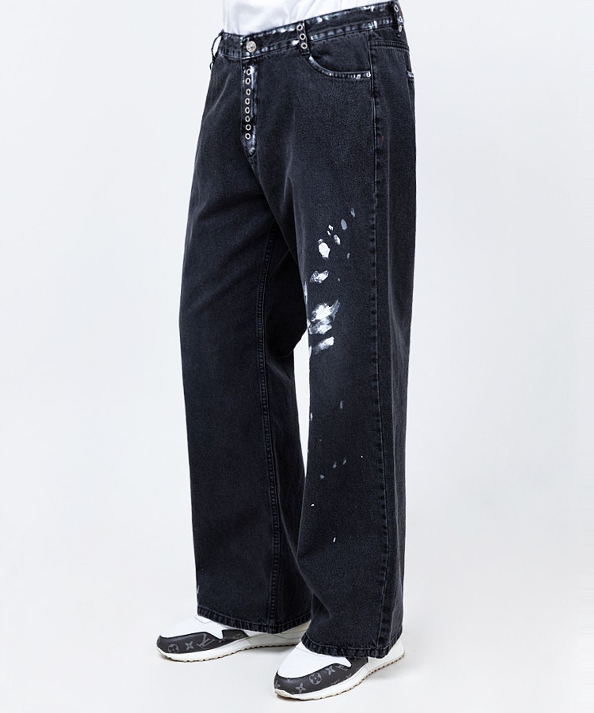 스트라이크(STRIKE) Edge Black Wash Bootcut Jeans