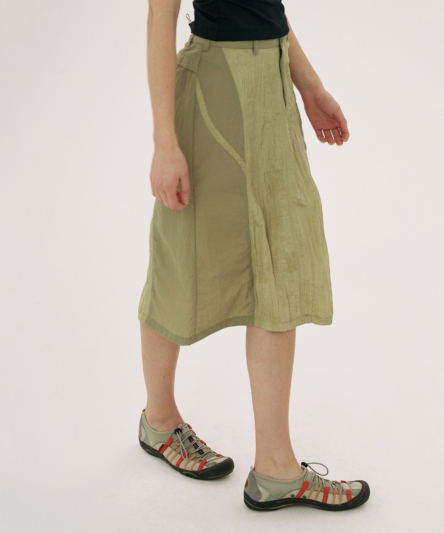 【WELLBEING EXPRESS】 Wrinkle Nylon Skirt / 追跡付 Wrinkle Nylon Skirt White - WELLBEING EXPRESS