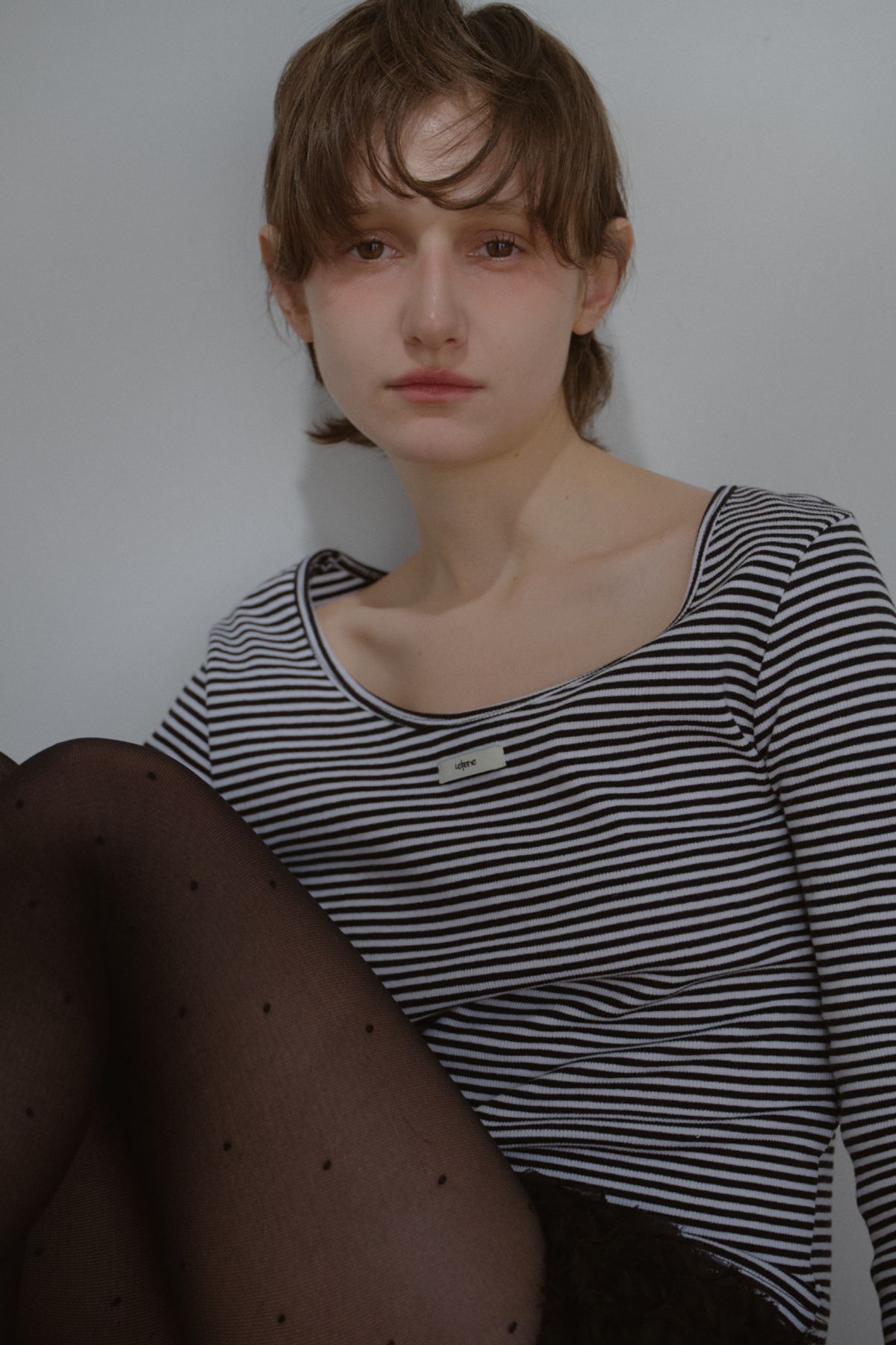 레터리(LETERIE) LR ROUND NECK LONG SLEEVE_BLACK