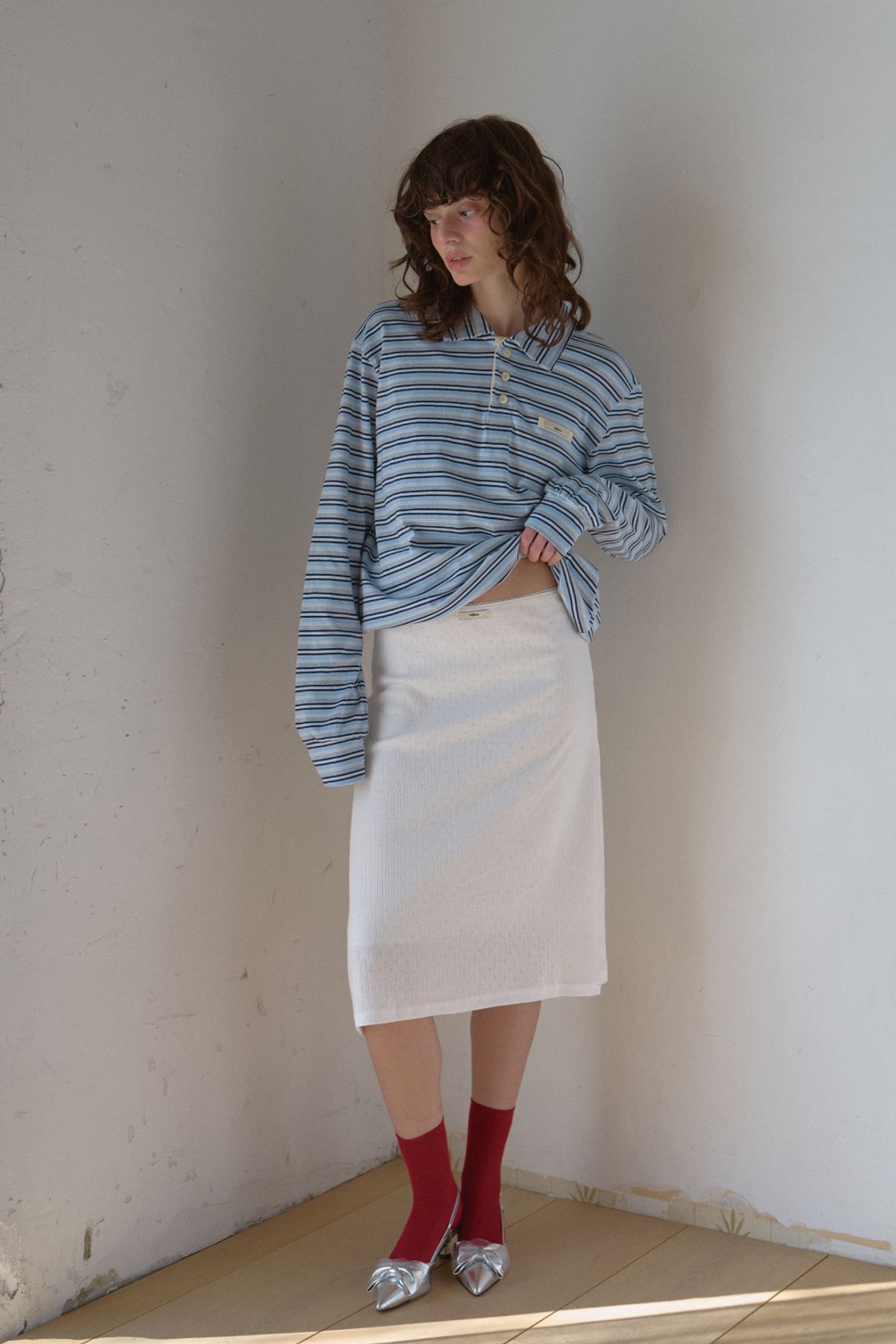 레터리(LETERIE) FLOWER PUNCHING MIDI SKIRT_2COLOR