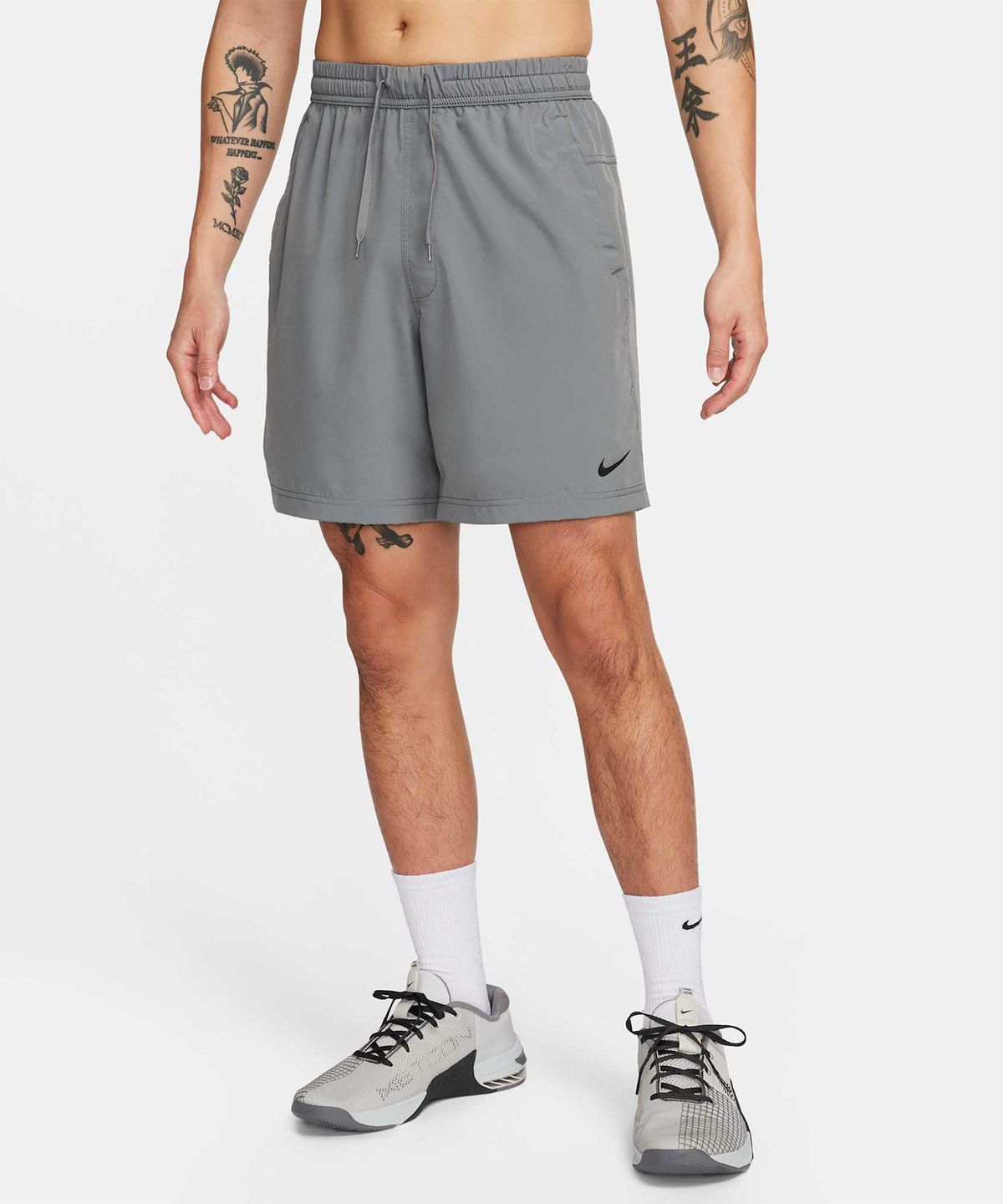 나이키(NIKE) 드라이 핏 폼 7인치 언라인드 버서타일 쇼츠 M - 스모크 그레이:블랙 / DV9858-084