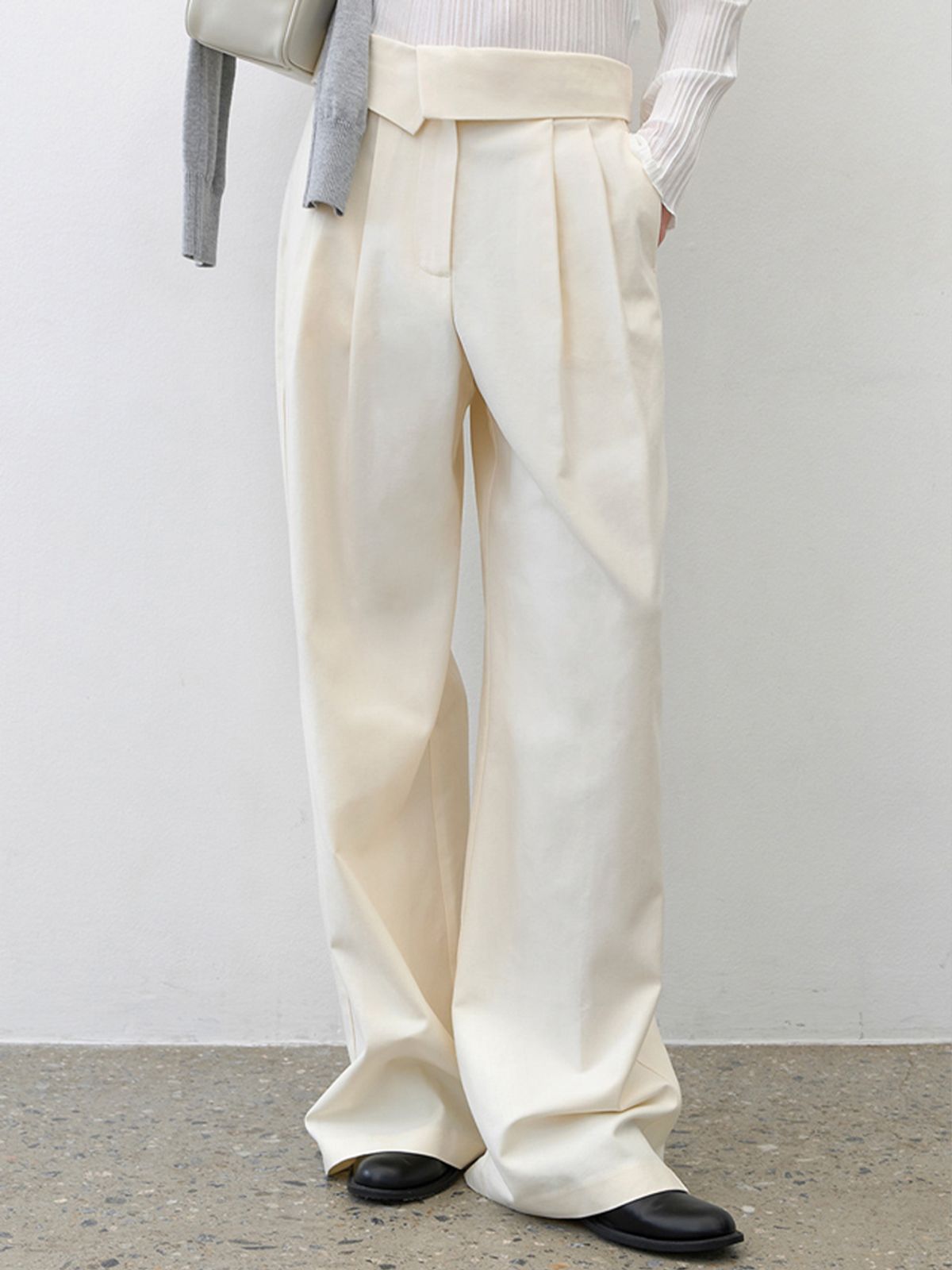 아틀리에 나인(ATELIER NAIN) FOLD BELTED TWO-TUCK PANTS(PT-5620)