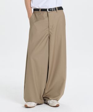 Minimal balloon slacks (beige)