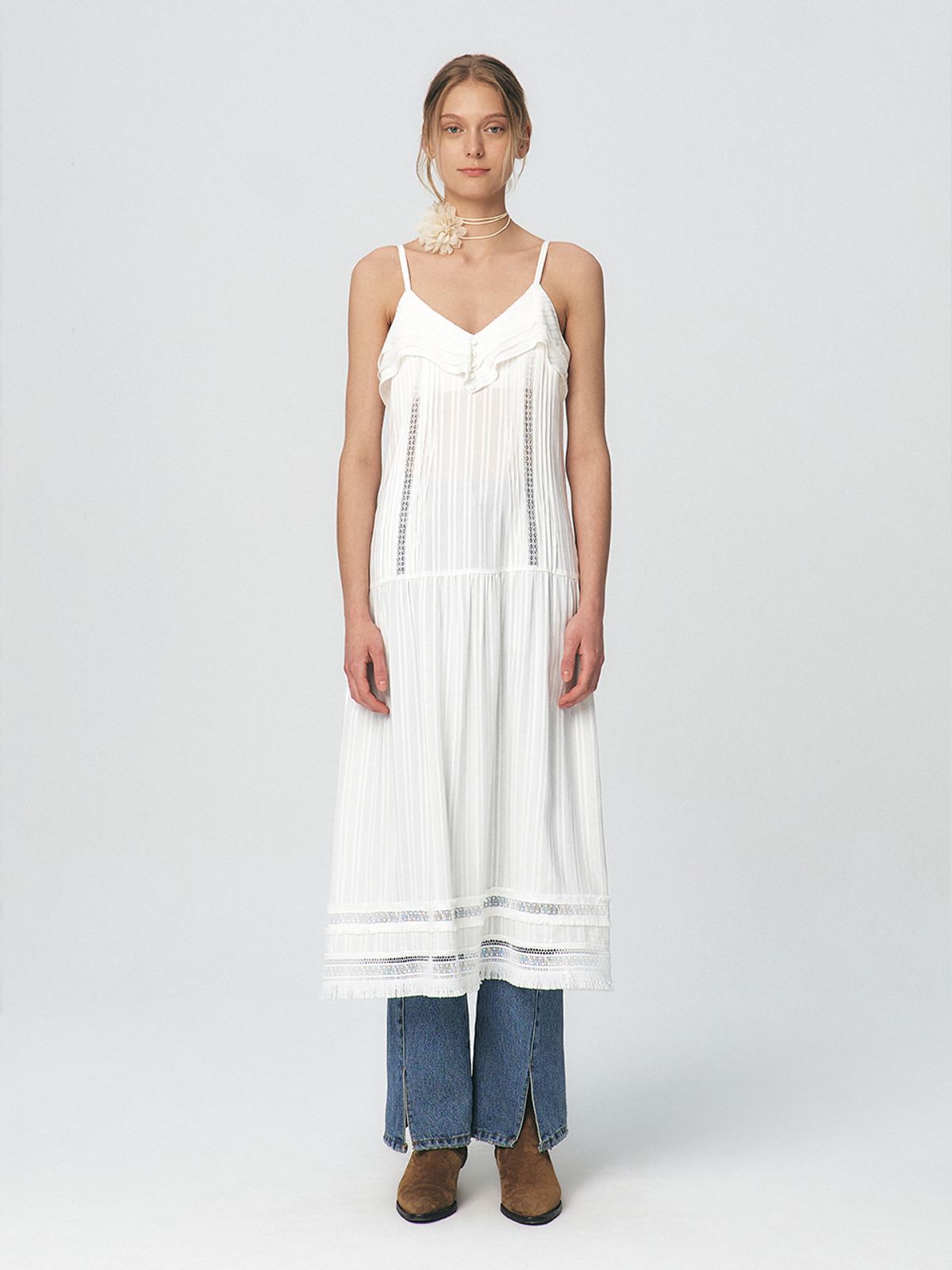 쿠메(KUMÉ) Pleated Ruffle Sleeveless Long Dress, Ivory